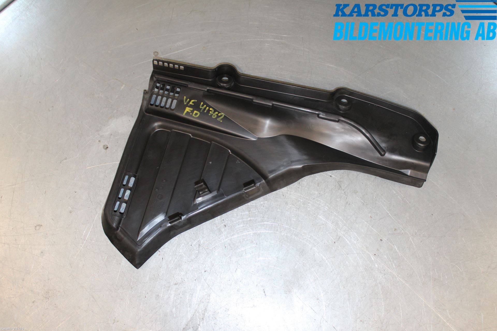 BMW 7 F01/02/03/04 09-15 Torpedplåt-Torpedplast