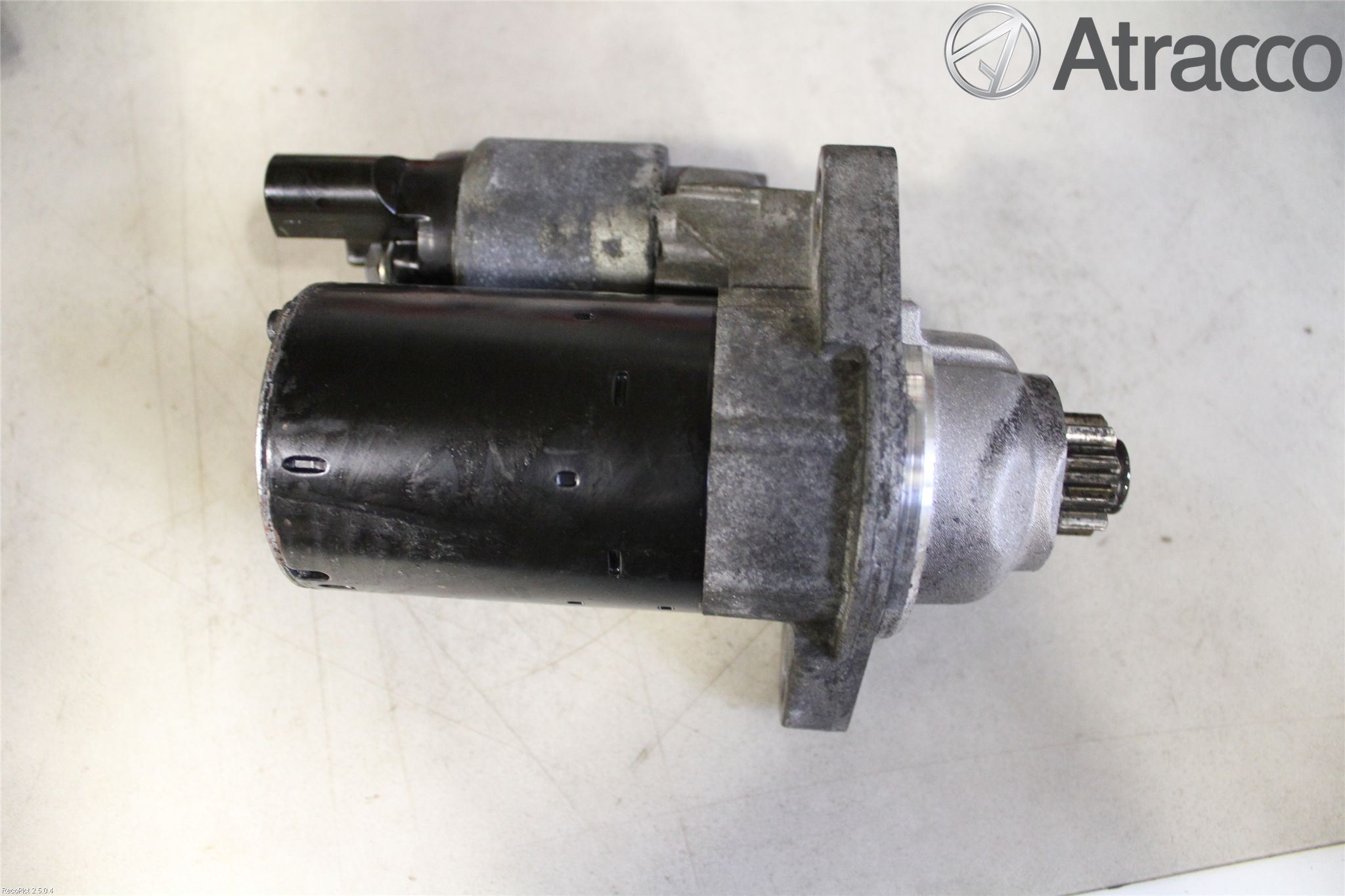 Volkswagen VW GOLF V 04-09 Startmotor