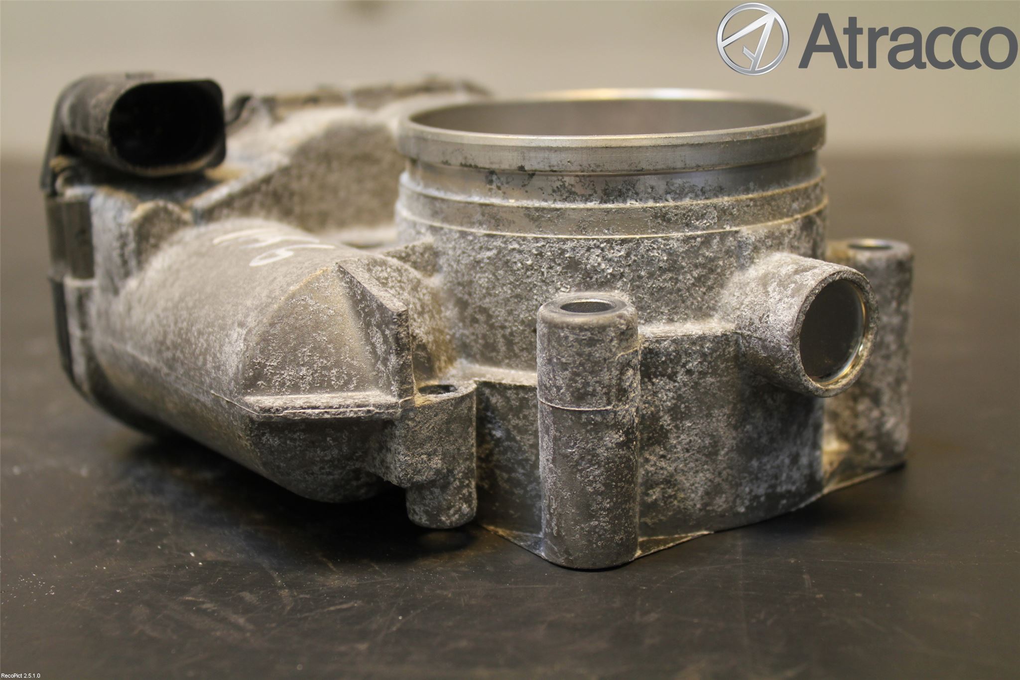 Audi A8/S8 4E  02-09 Injspjällhus