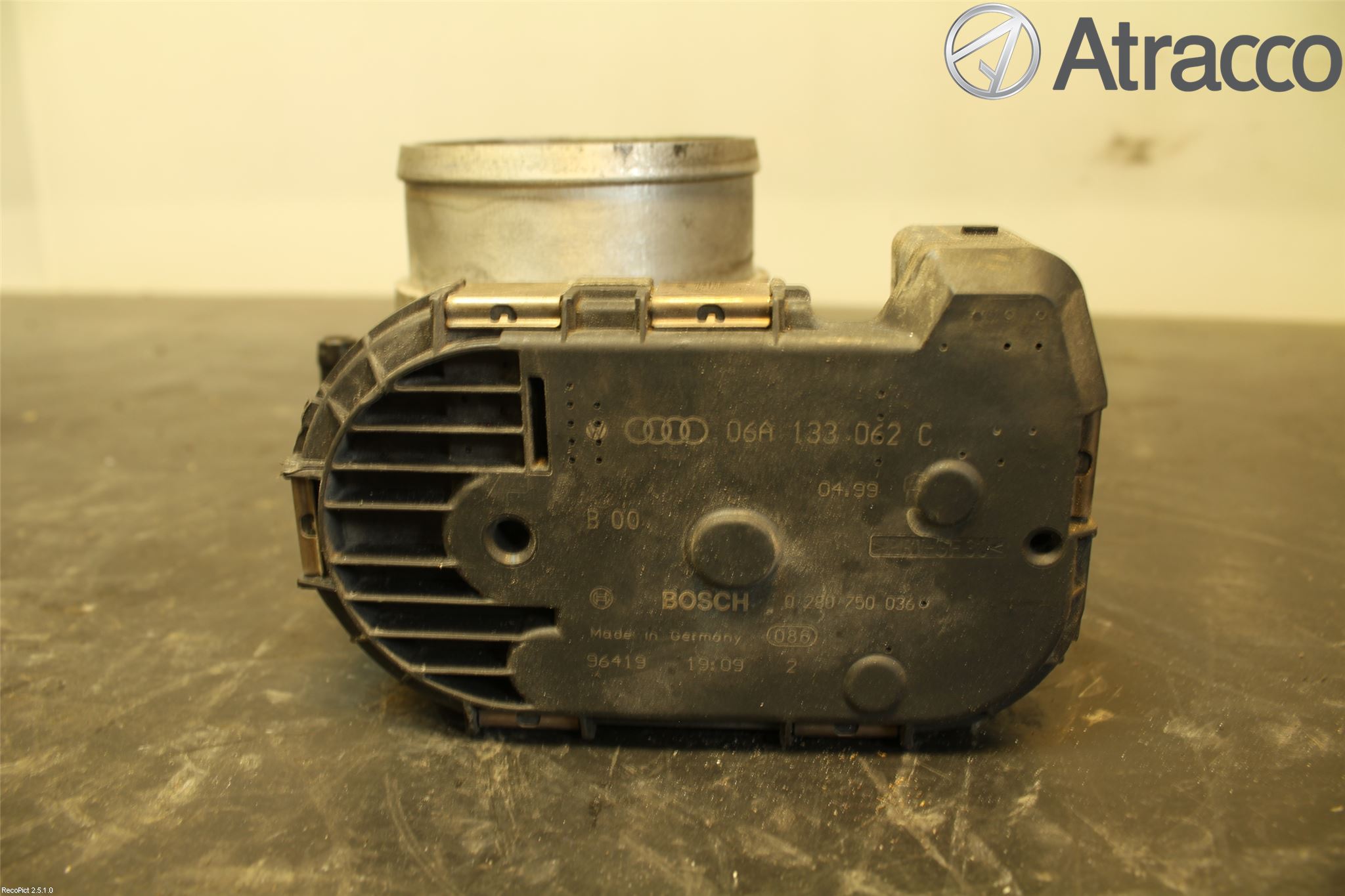 Audi TT 99-06 Injspjällhus