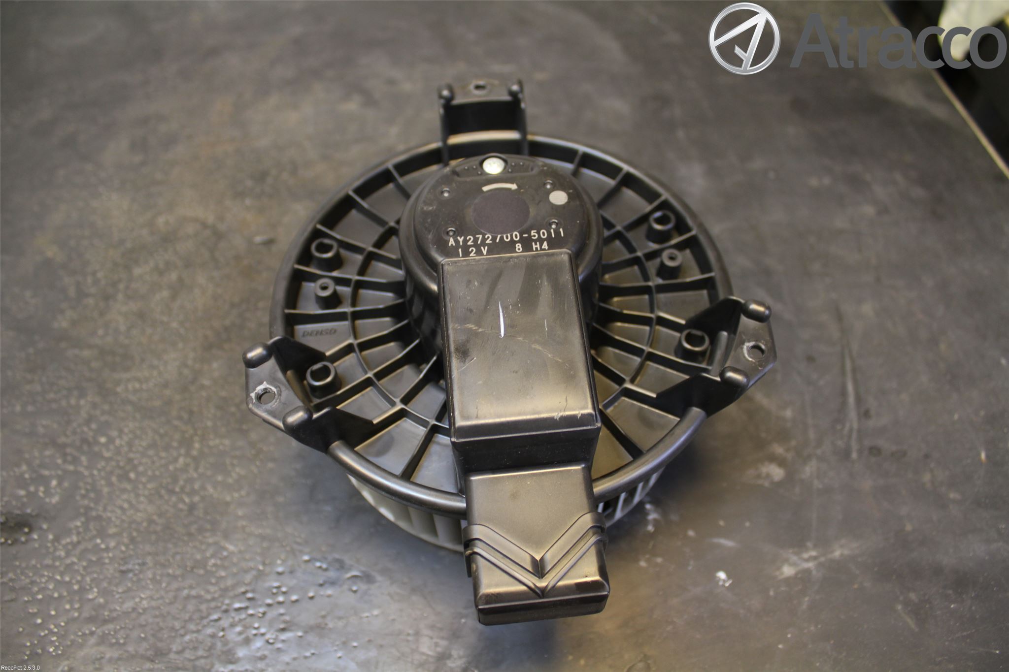 Subaru B9 TRIBECA  06-07 Värmefläkt