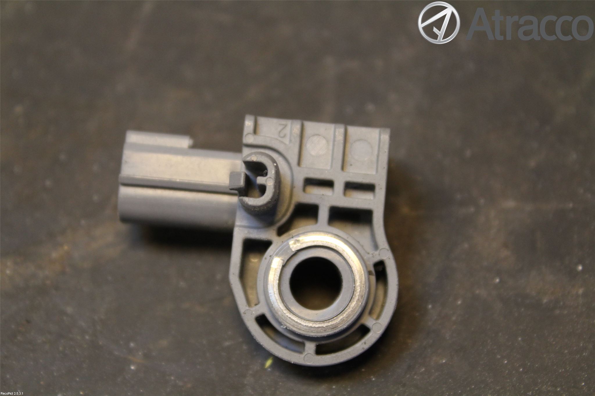 Volvo V40 12-19 Parkeringshjälp Frontsensor