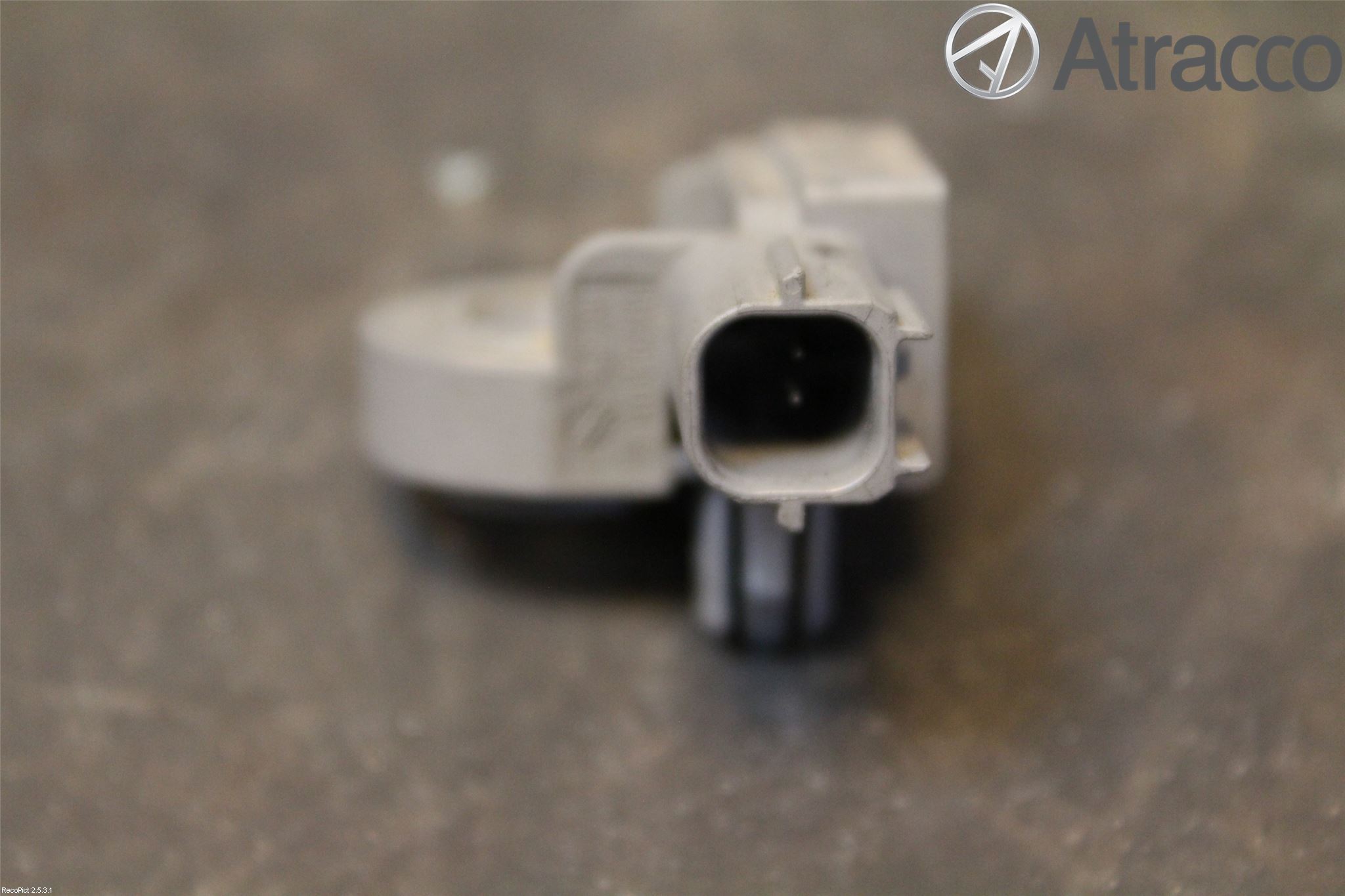 Volvo V40 12-19 Parkeringshjälp Frontsensor