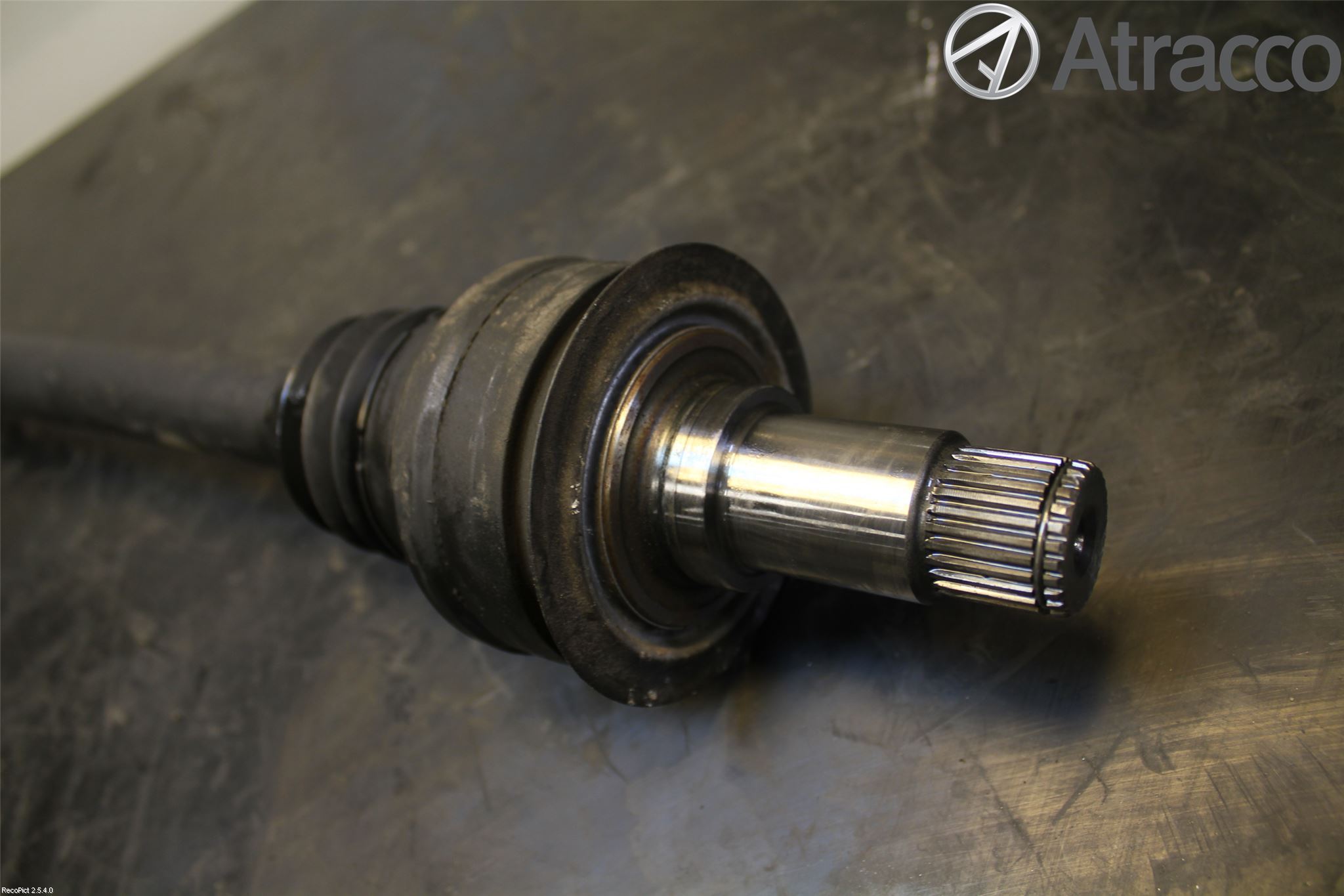 Mercedes-Benz MB E-KLASS (W212) 09-16 Drivaxel Bak Vänster