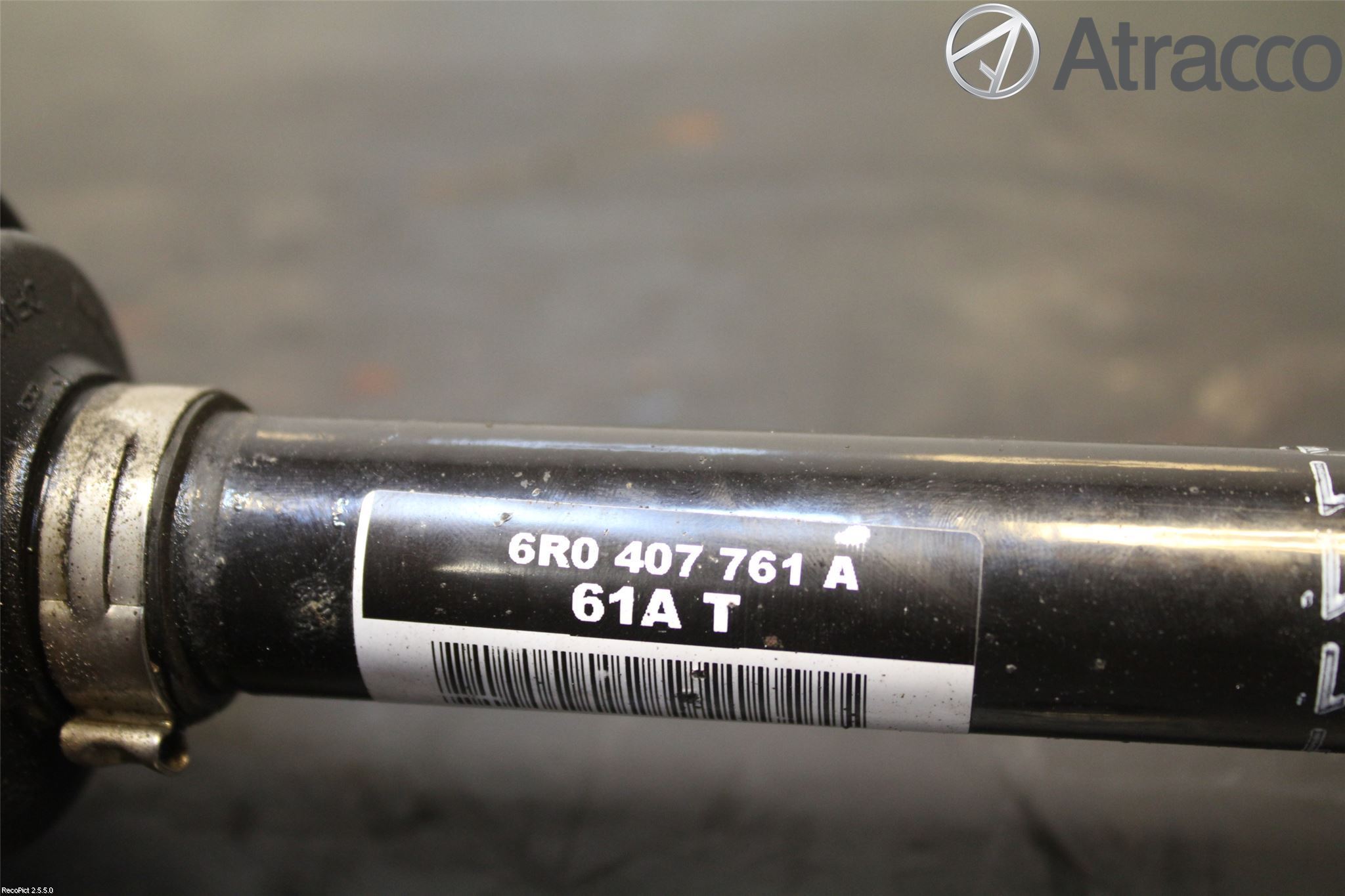 Volkswagen VW POLO 10-17 Drivaxel Fram Vänster