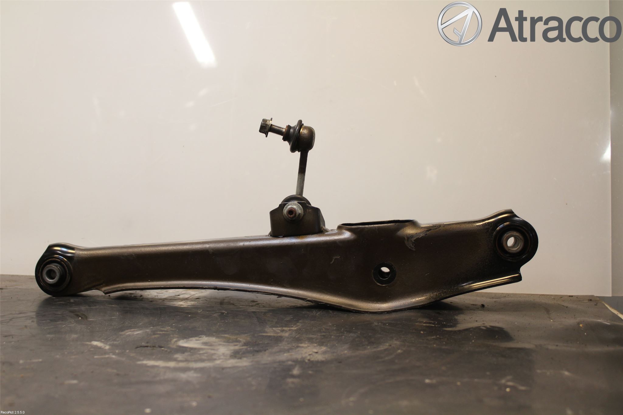 Mitsubishi OUTLANDER 13-21 Bärarm Bak Höger