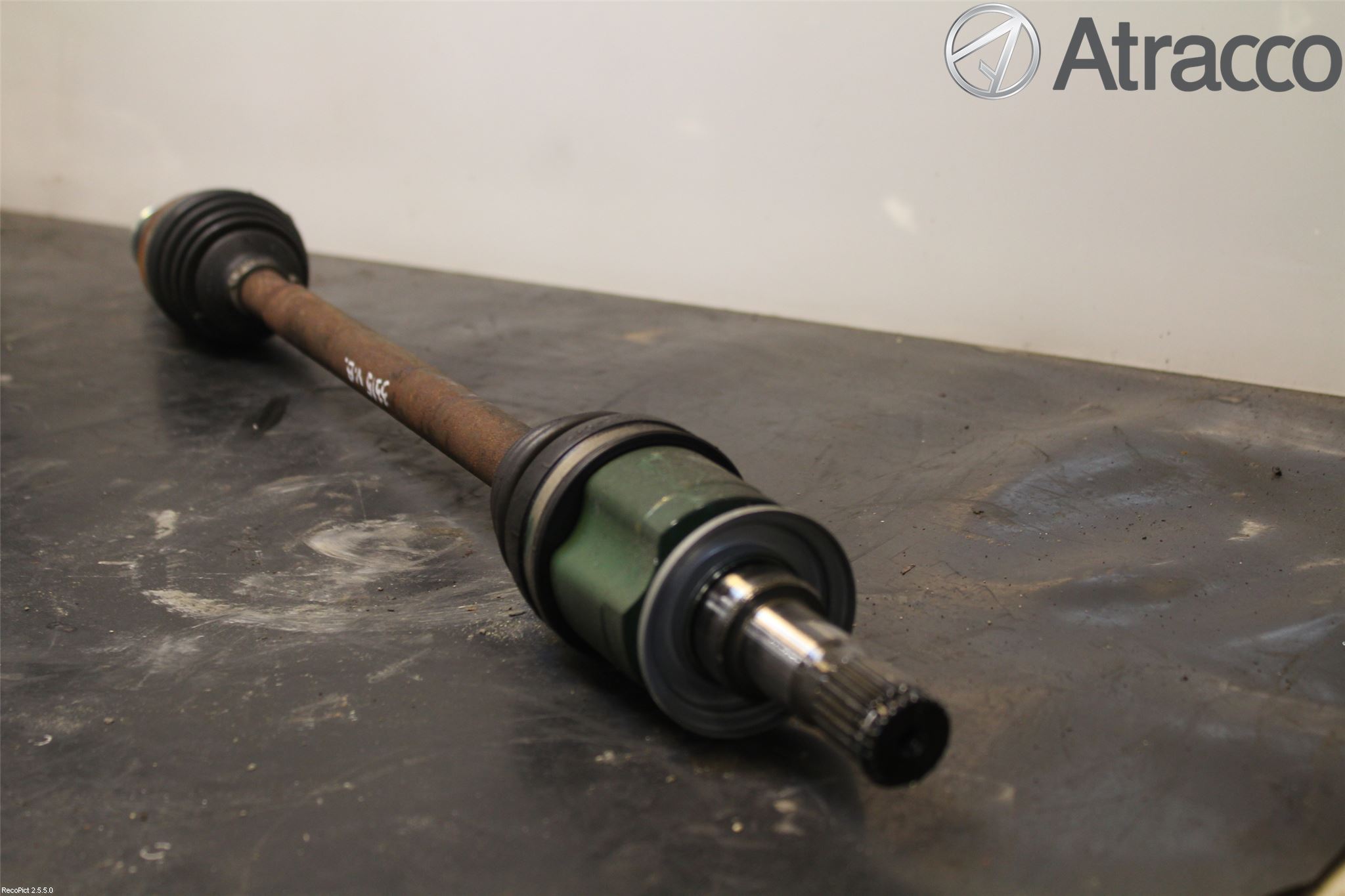 Mitsubishi OUTLANDER 13-21 Drivaxel Bak Vänster