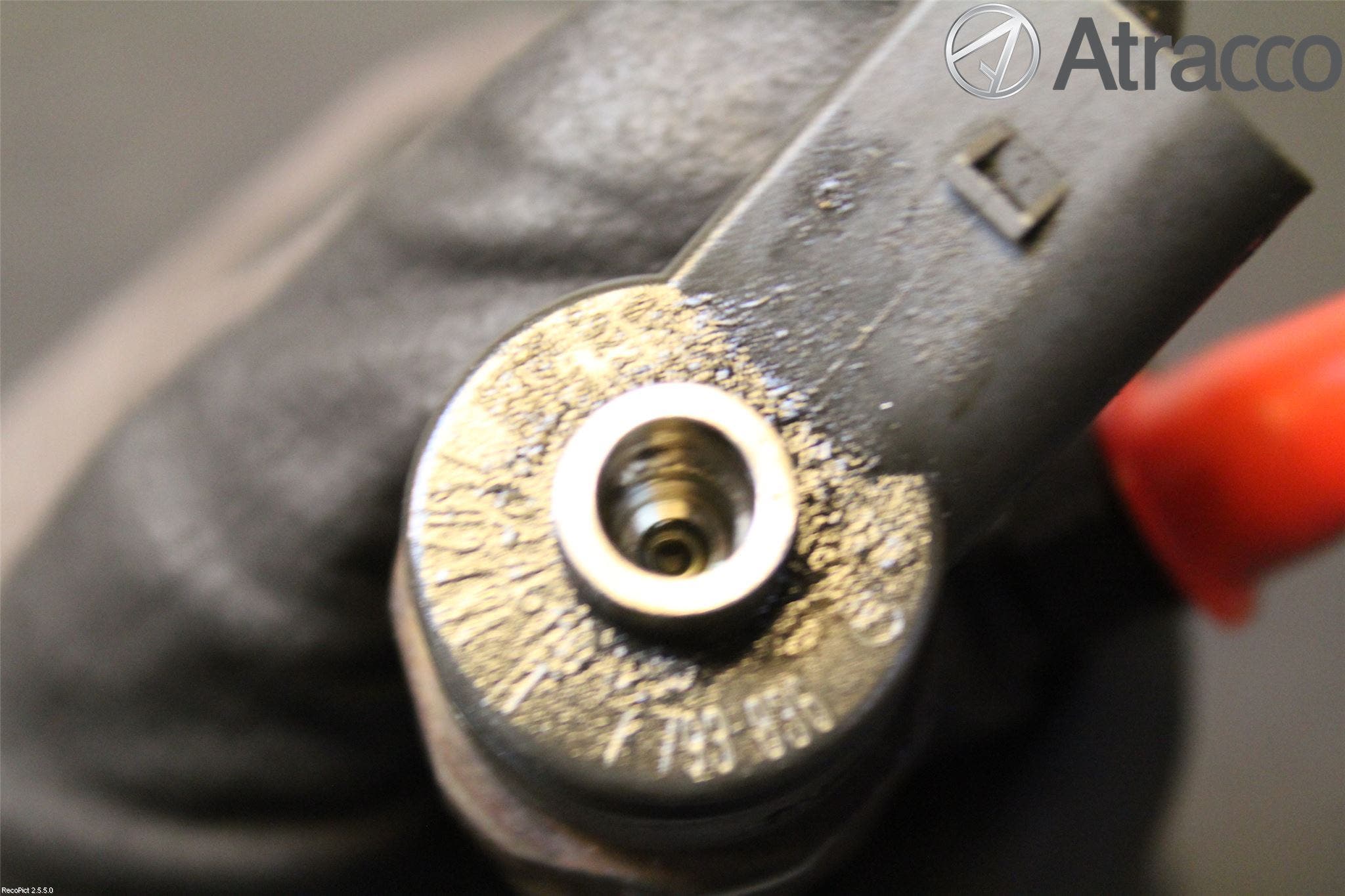 BMW 5 E60/61 Sed/Tou 02-10 Injspridare