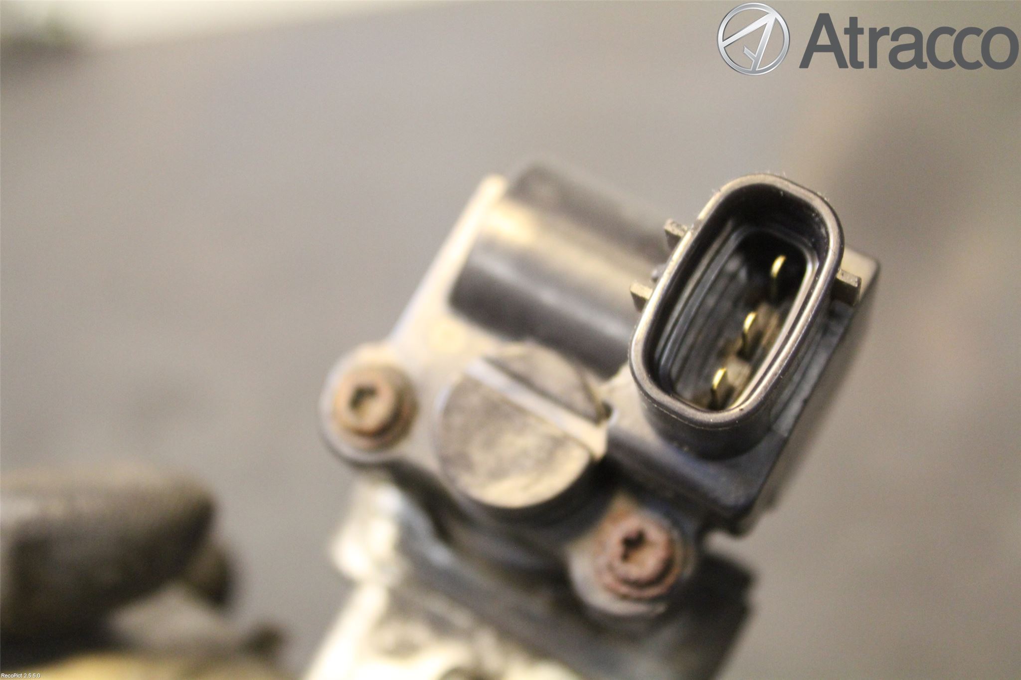 Toyota AVENSIS 98-02 Injspjällhus