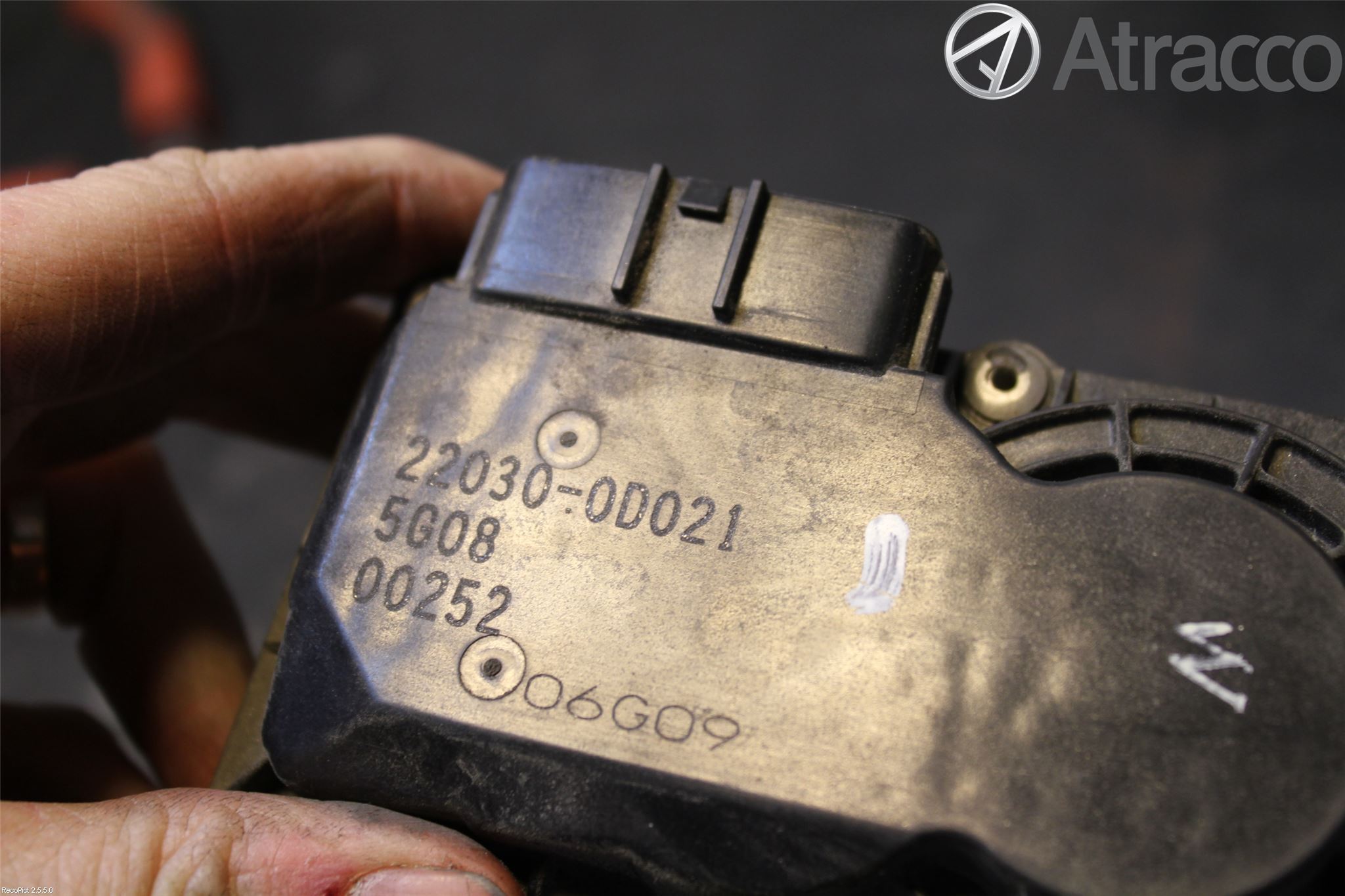 Toyota COROLLA 02-07 Injspjällhus