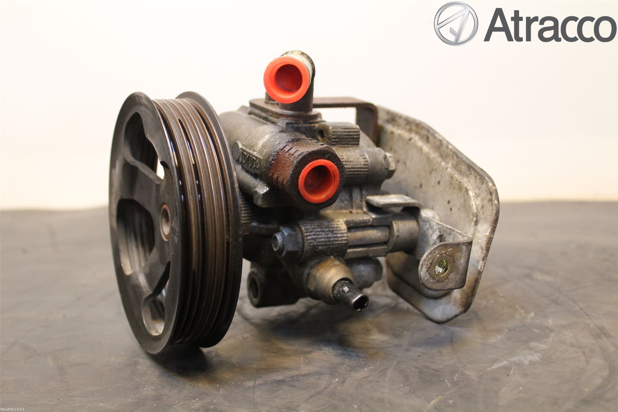 Toyota AVENSIS 98-02 Styrservopump