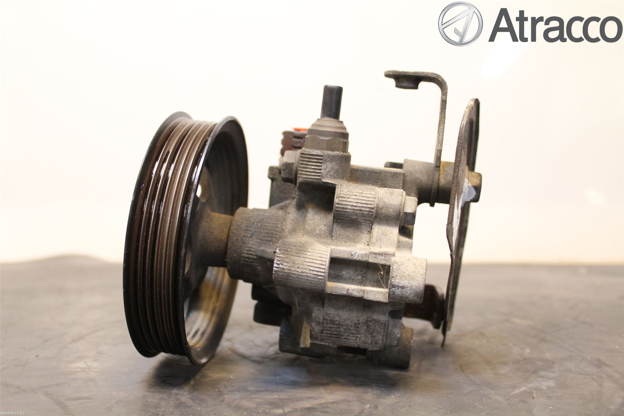 Toyota AVENSIS 98-02 Styrservopump