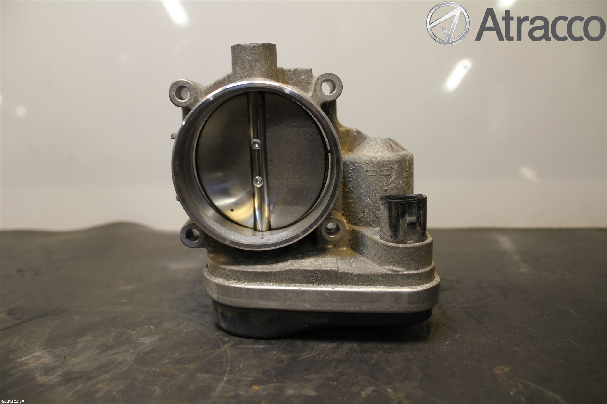 BMW 1 E87/81 5D/3D 03-11 Injspjällhus