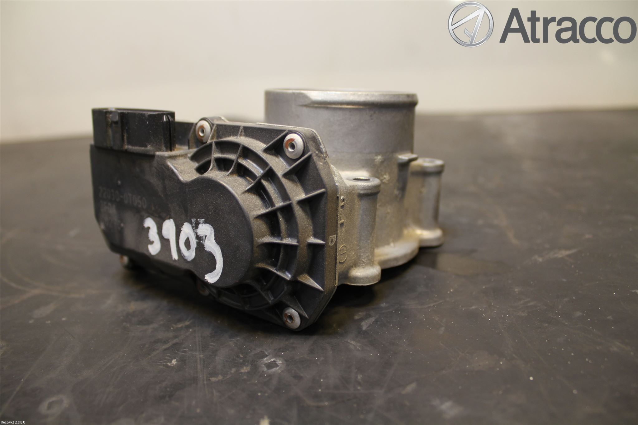 Toyota AURIS 10-12 Injspjällhus