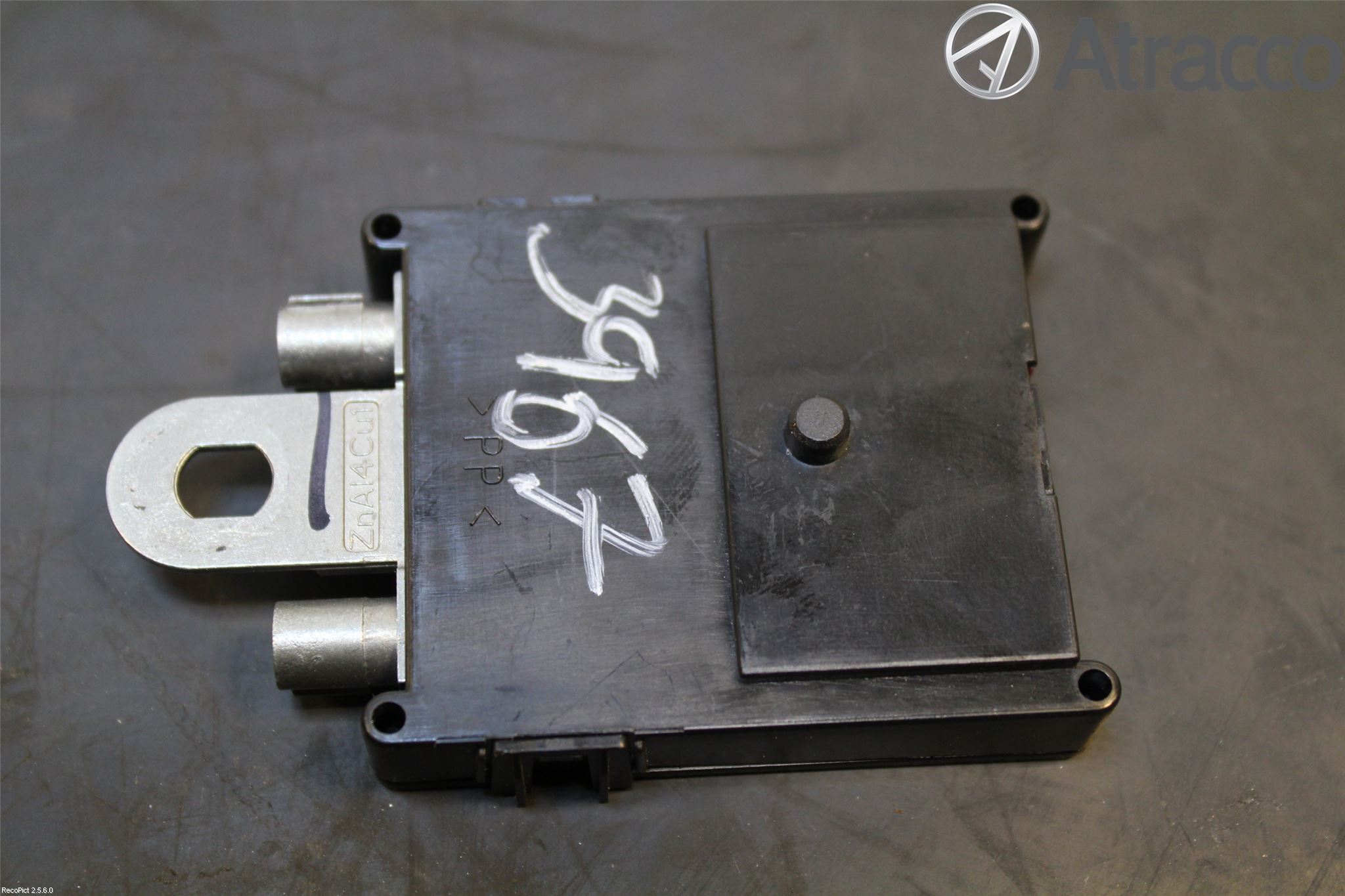 Mercedes-Benz MB ML (W164) 05-11 Antennförstärkare
