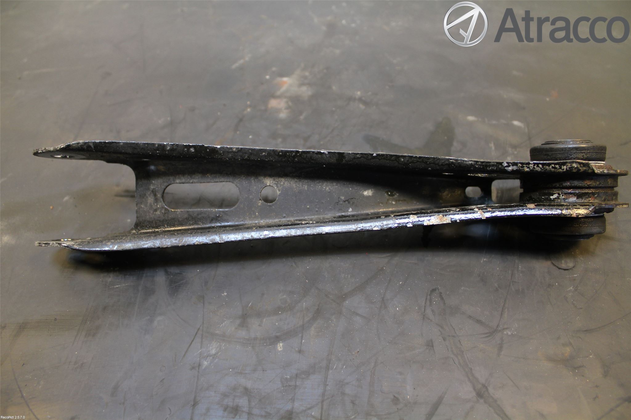 BMW X3 F25 10-17 Bärarm Bak Övre Höger