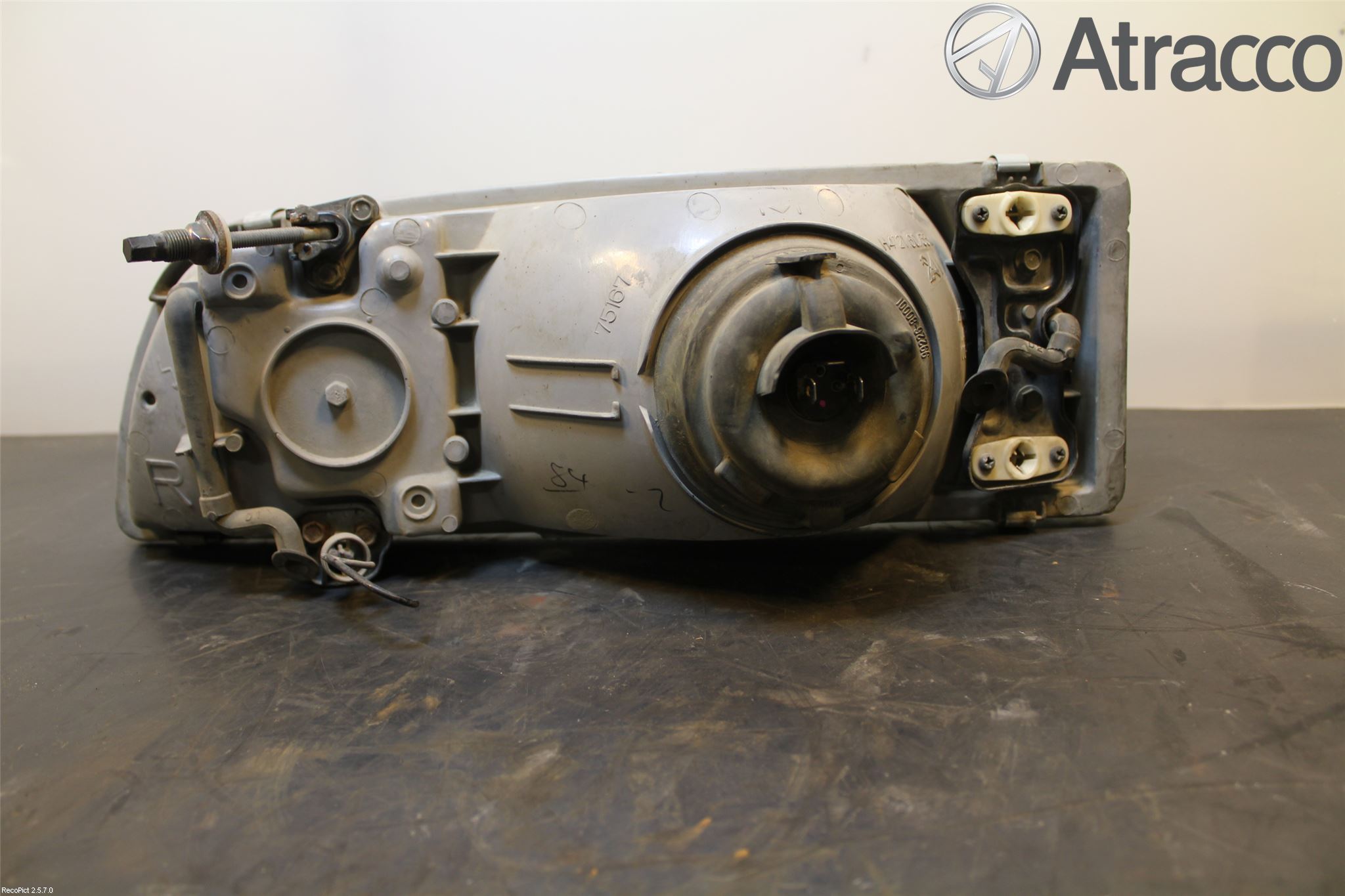 Toyota PREVIA -00 Strålkastare Höger