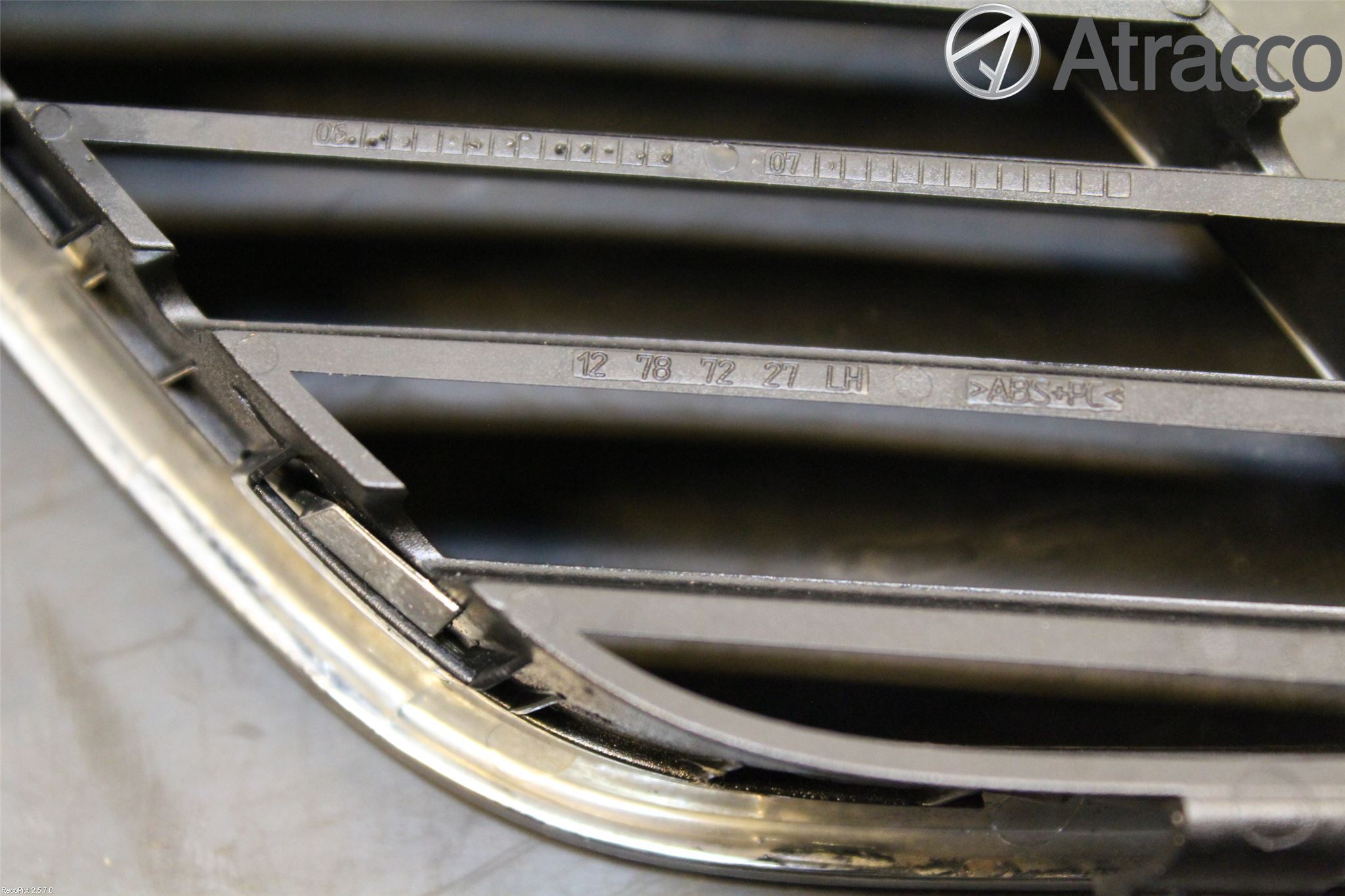 Saab 9-3 VER 2 Grilldel Vänster