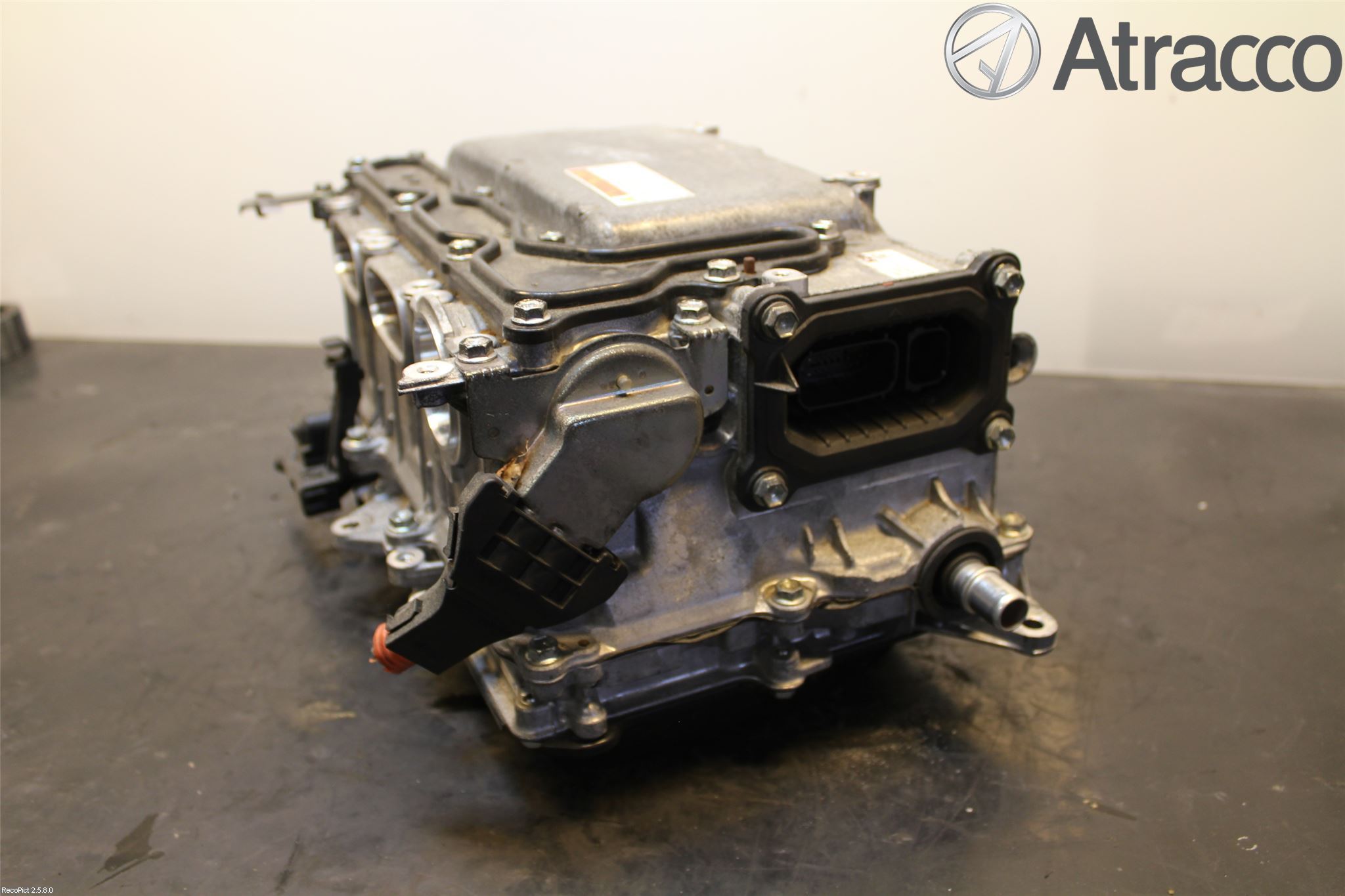 Toyota AURIS 13-19 Hybridconverter