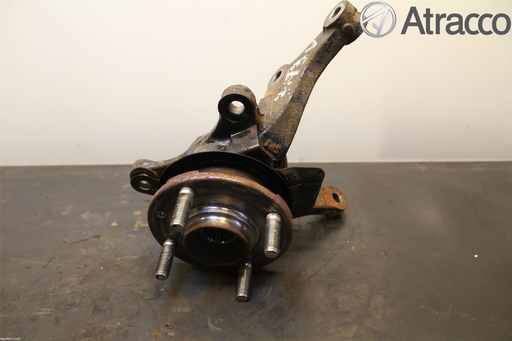 Hyundai i10 BA 14-16 Styrspindel Lagerhus Vä