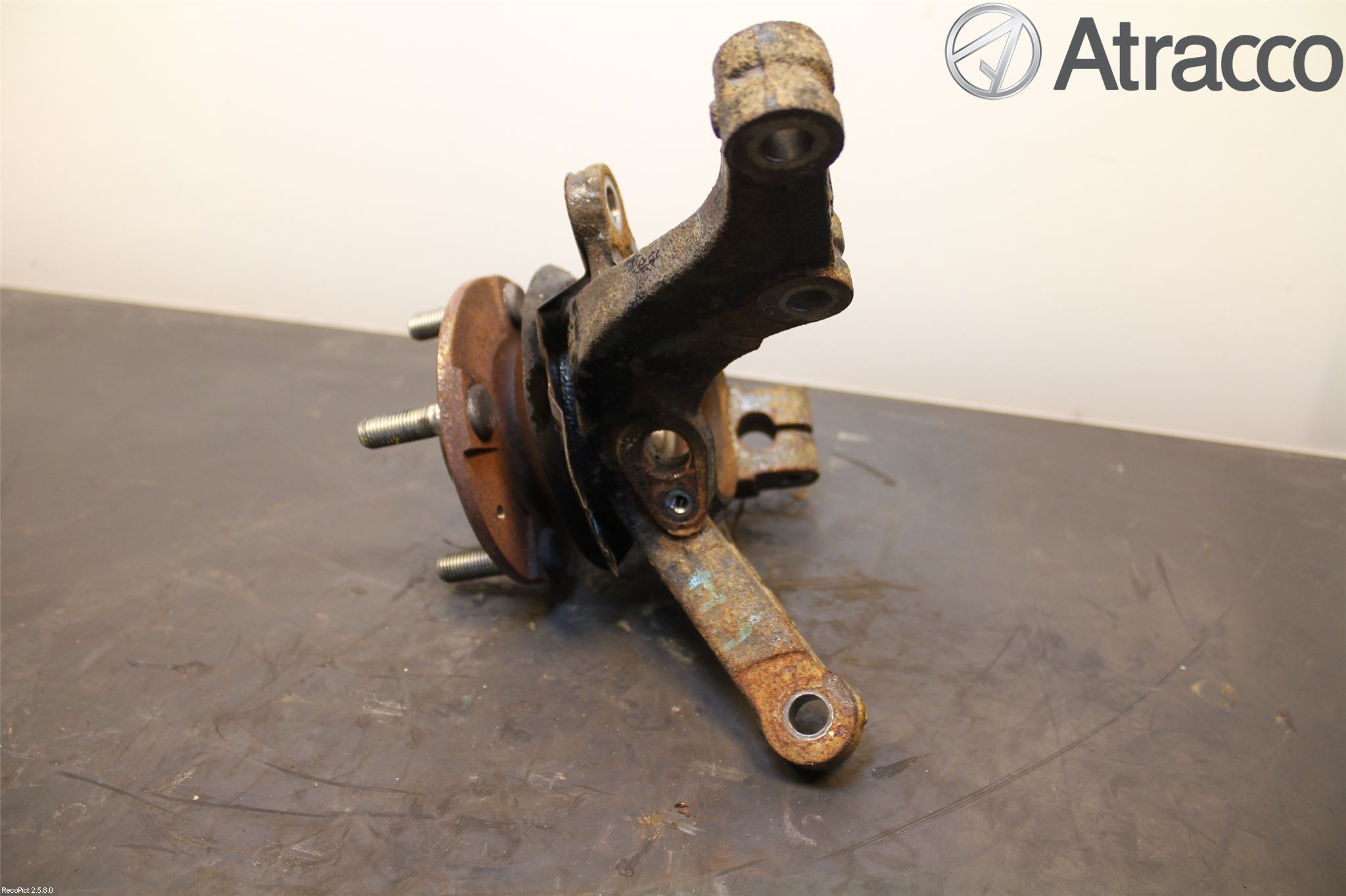 Hyundai i10 BA 14-16 Styrspindel Lagerhus Vä