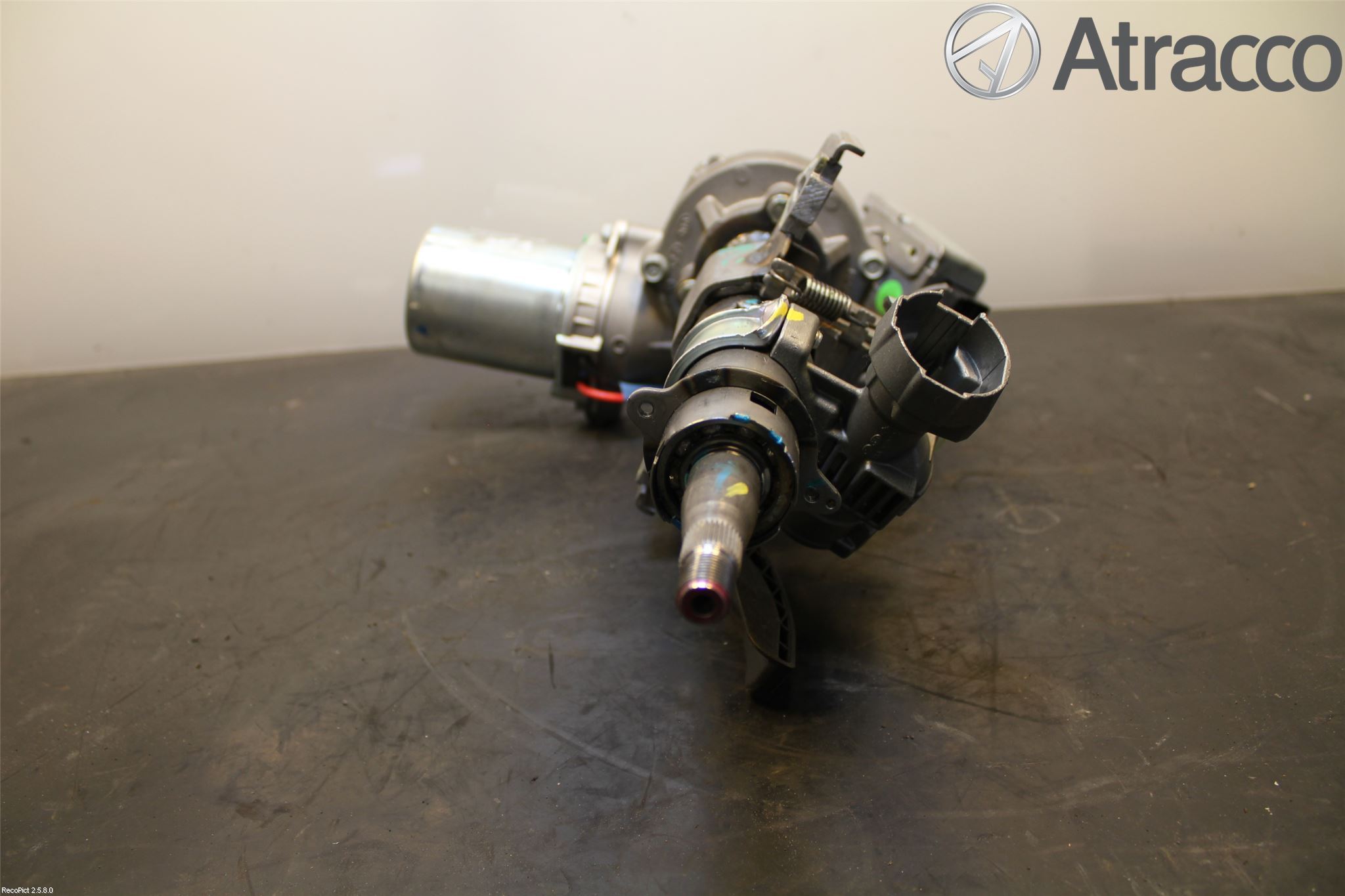 Hyundai i10 BA 14-16 Rattaxelagg Med Inb Servo