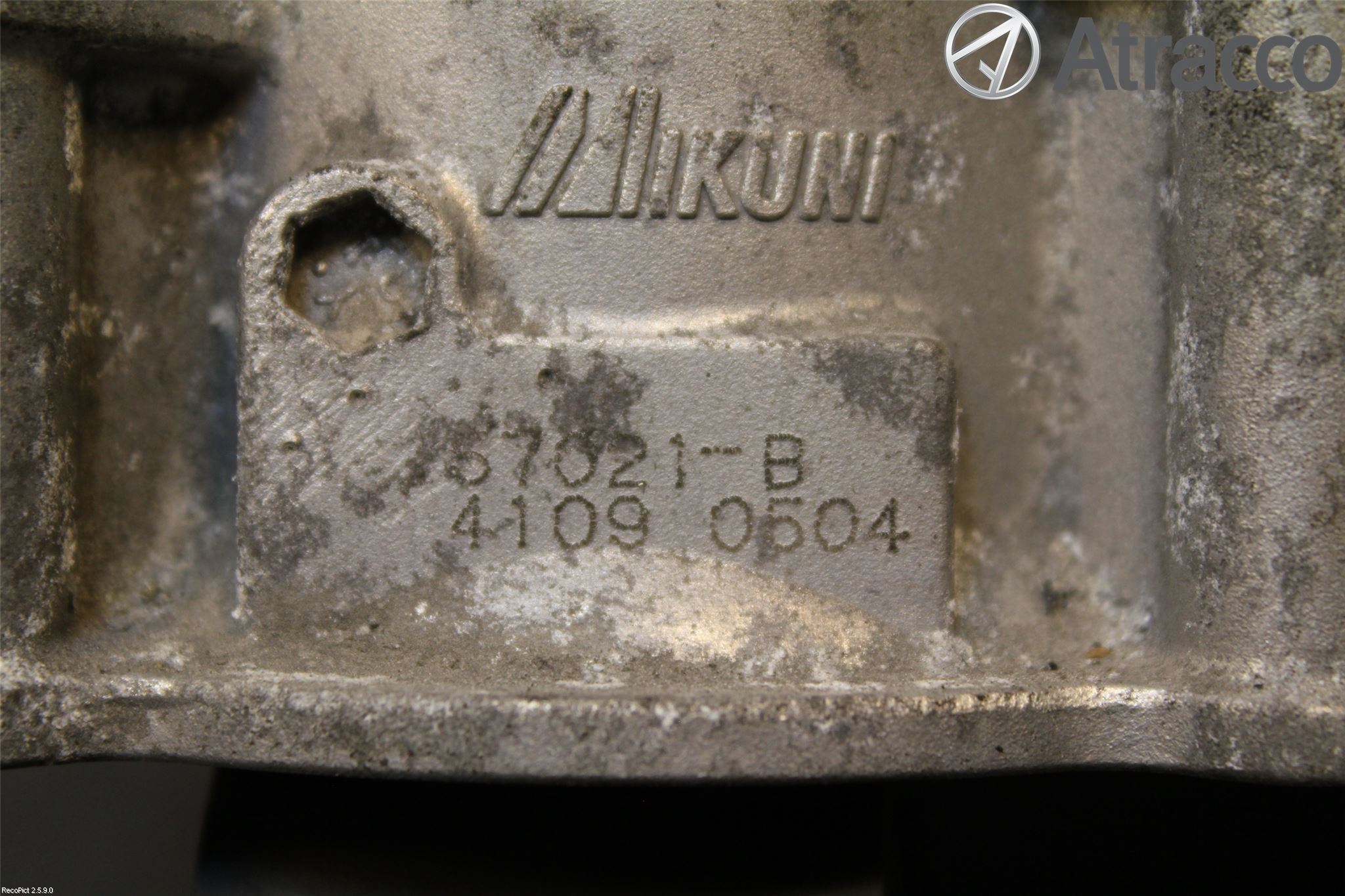 Mitsubishi OUTLANDER 13-21 Injspjällhus