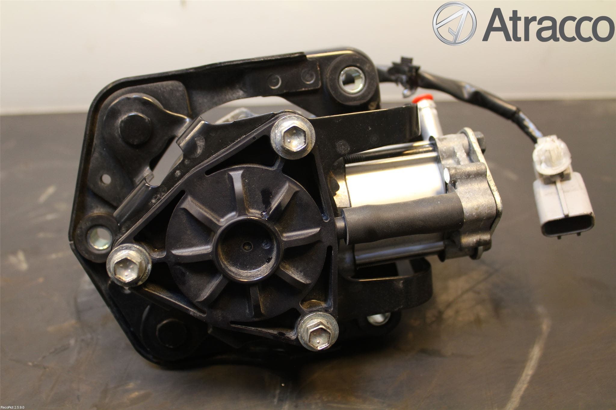 Mitsubishi OUTLANDER 13-21 Vakuumpump