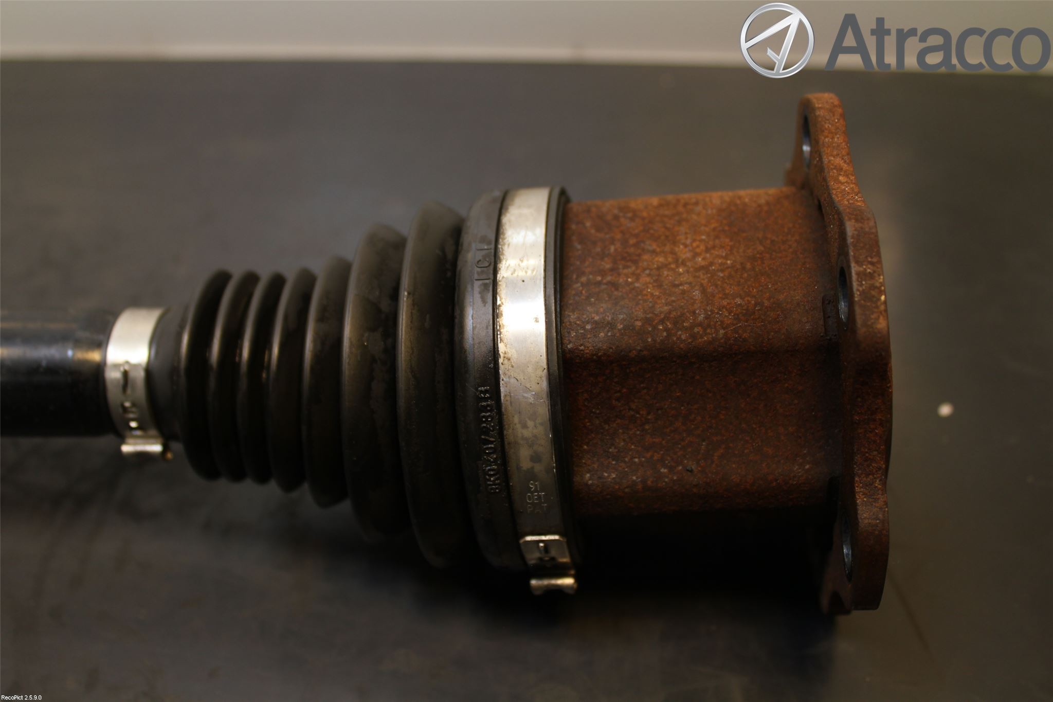 Audi A5 07-16 Drivaxel Fram Vänster