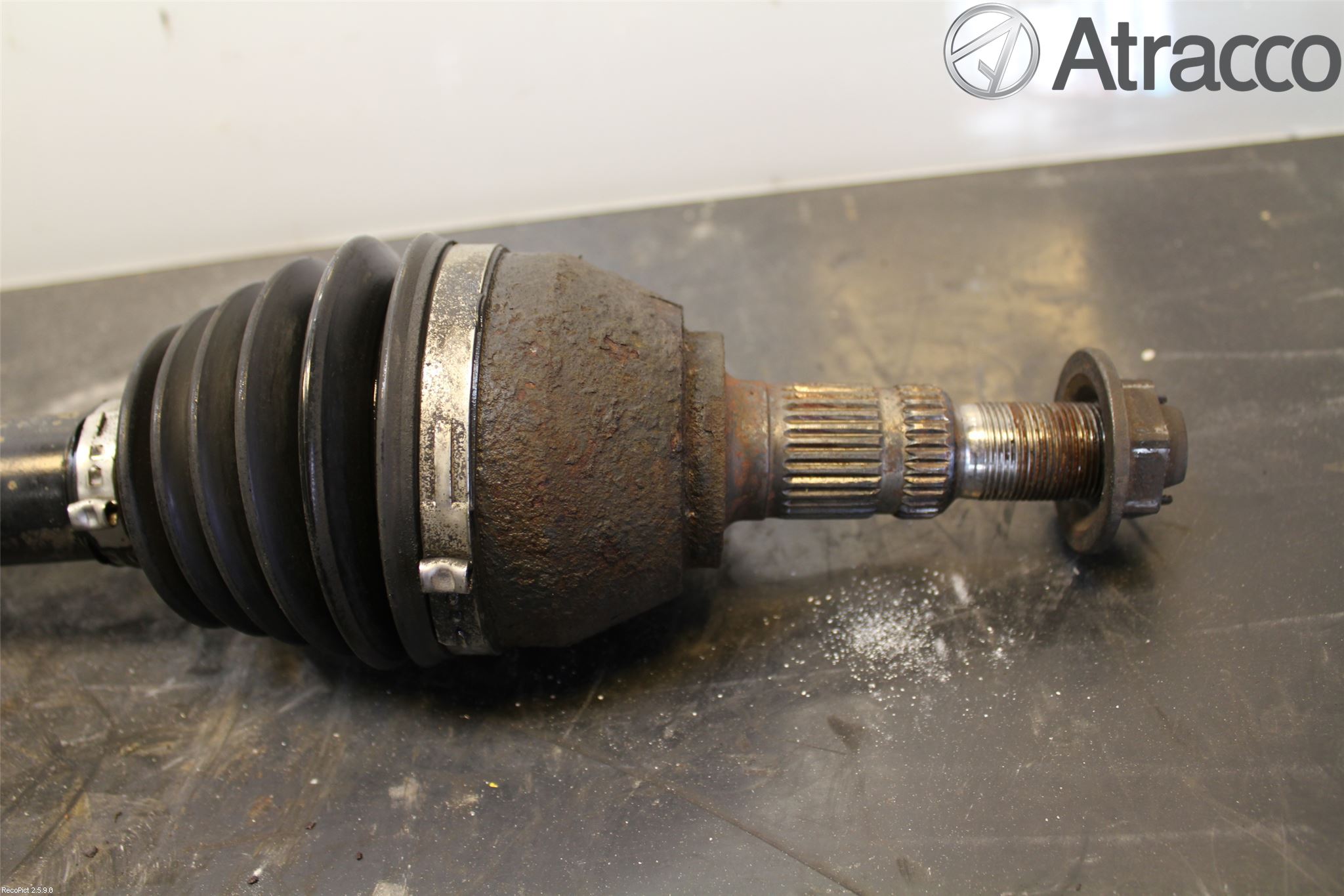 Saab 9-3 VER2/VER3 08-15 Drivaxel Fram Höger