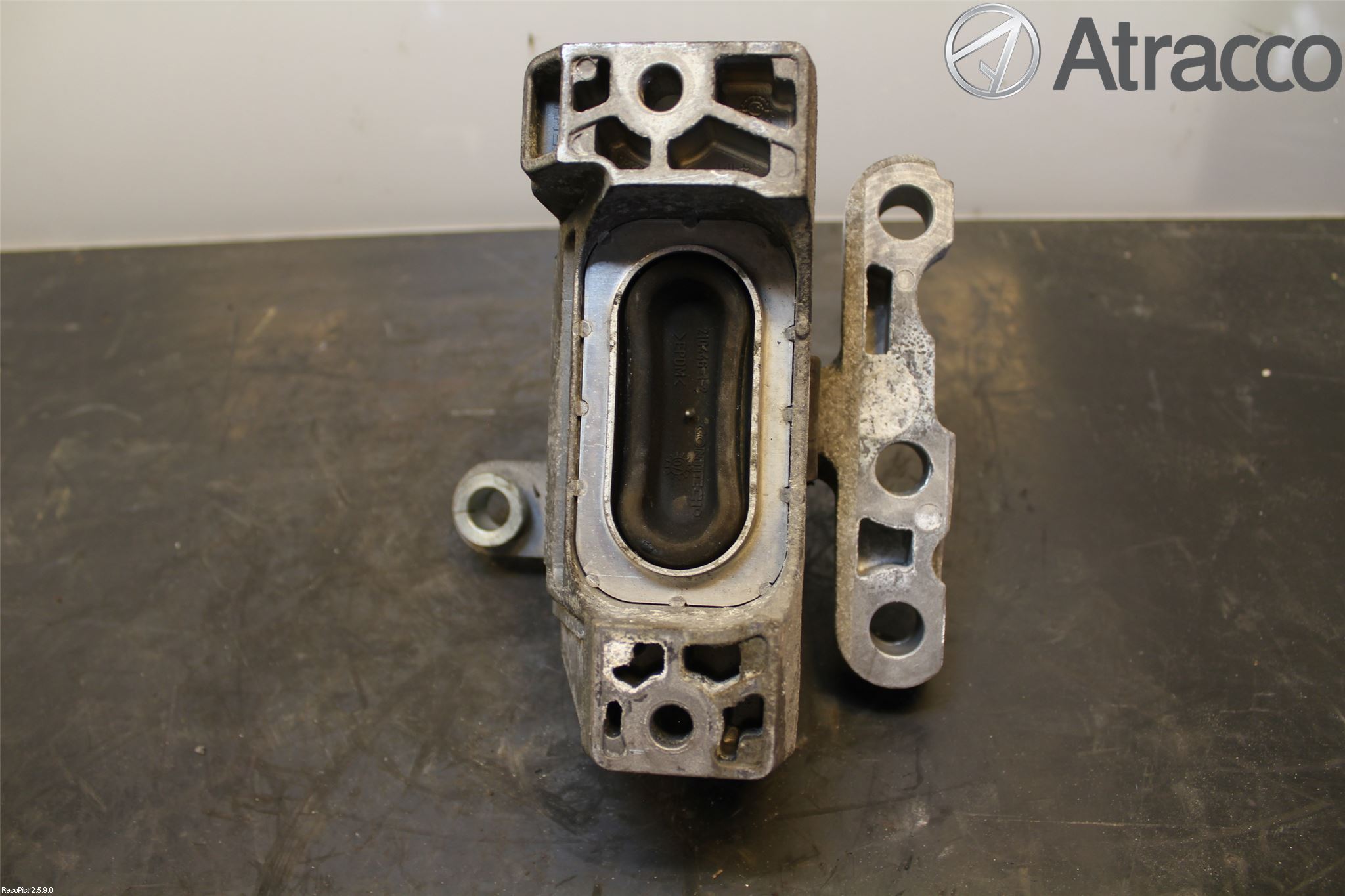 Saab 9-3 VER2/VER3 08-15 Motorfäste