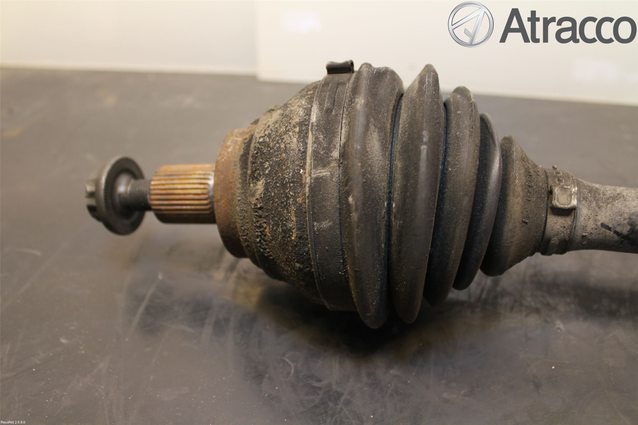 Seat LEON 06-12 Drivaxel Fram Vänster