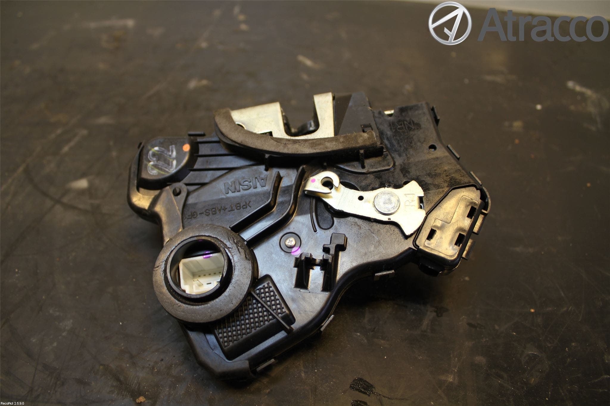 Toyota HILUX 05-16 Låskista-Dörrlås