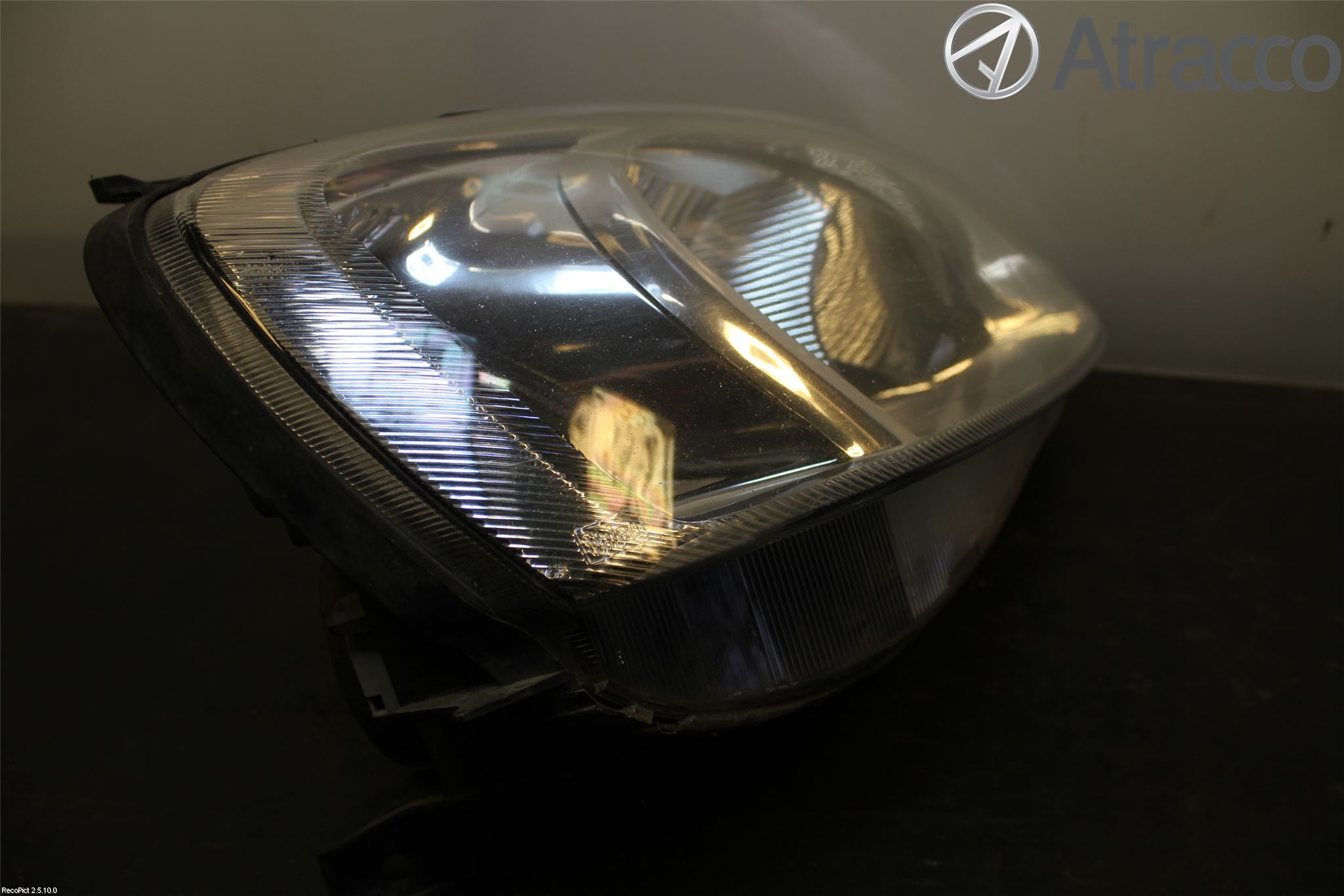 Opel COMBO 02-12 Strålkastare Höger