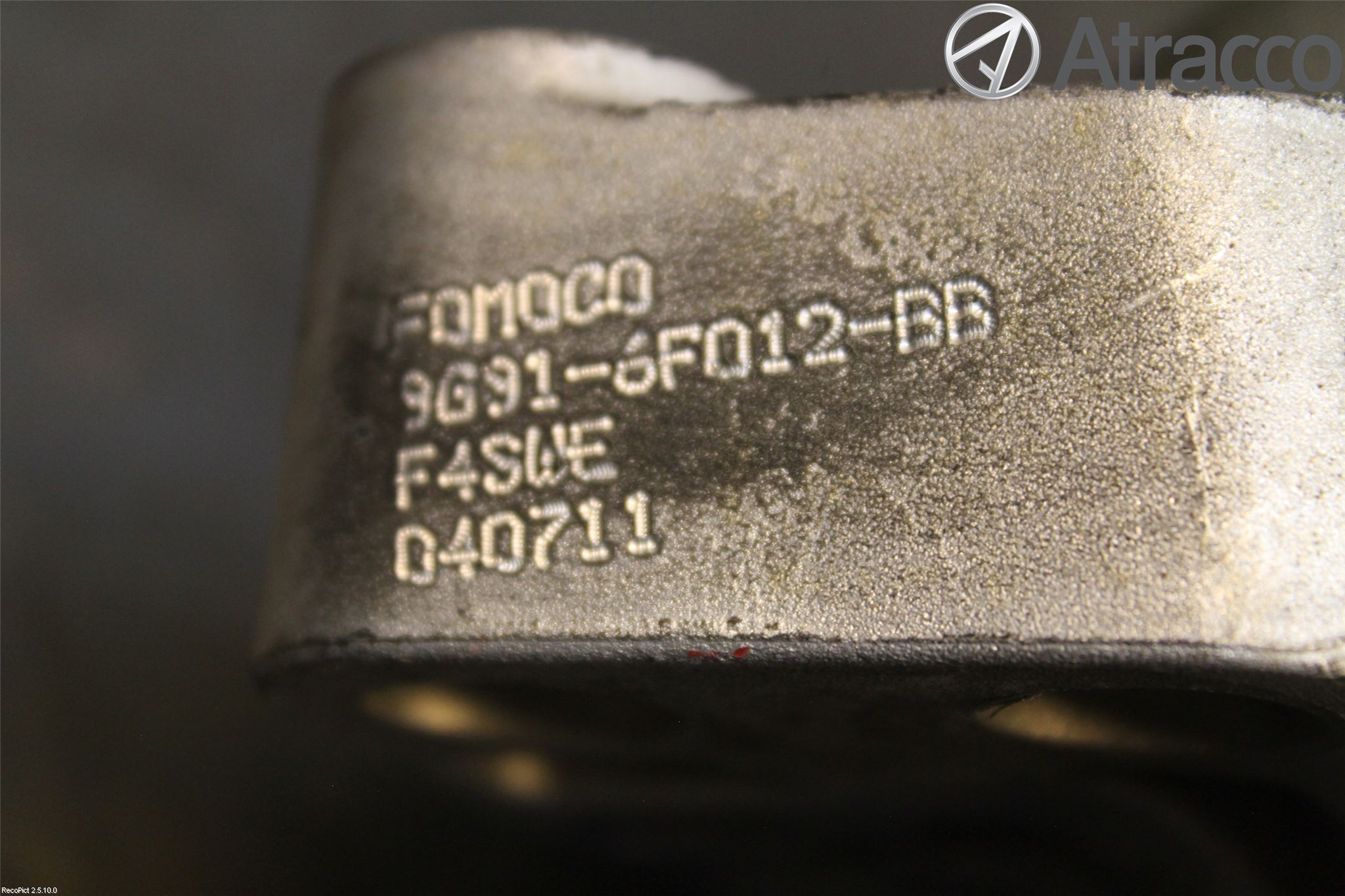 Volvo V60 11-13 Motorfäste