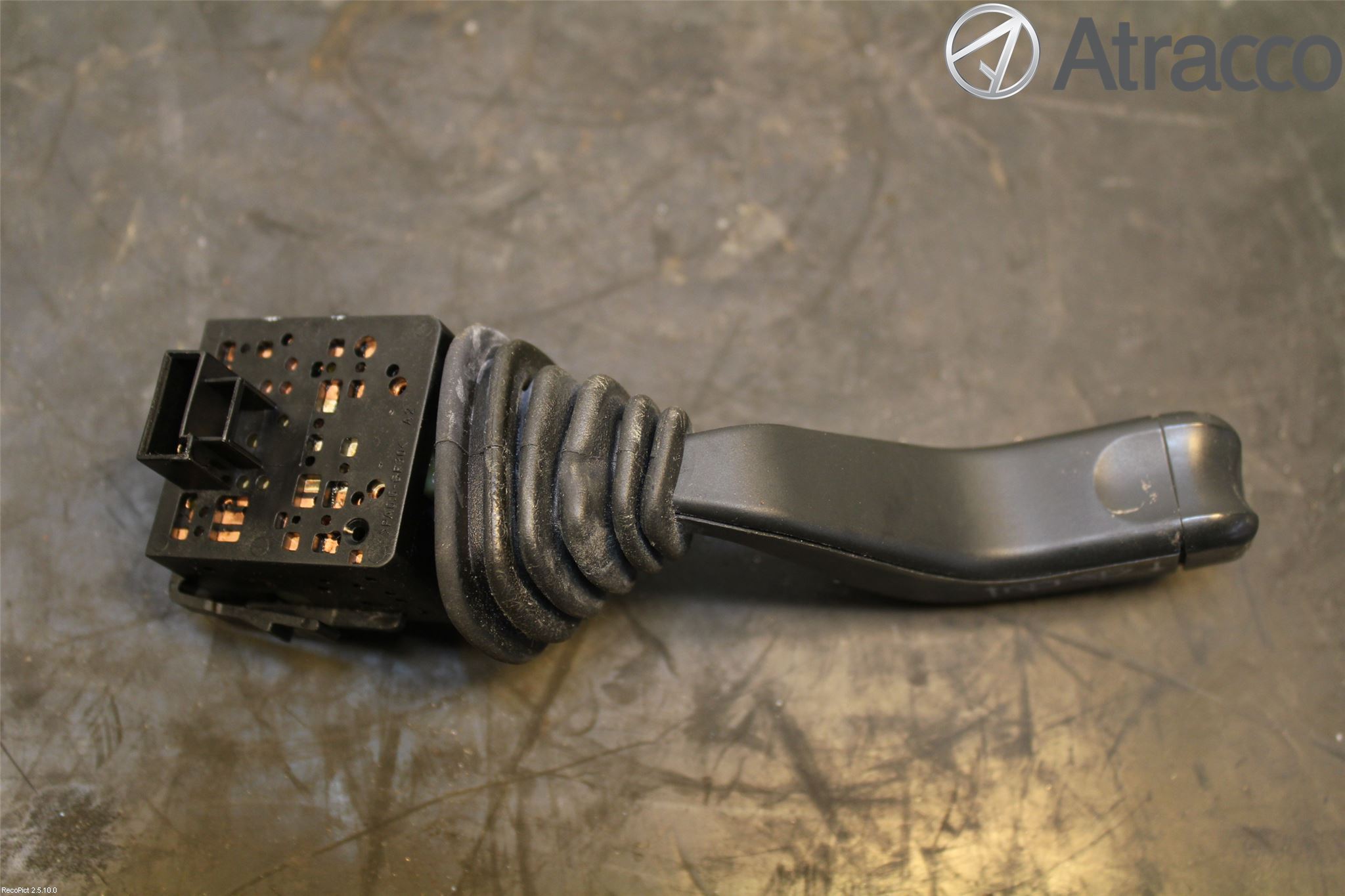 Opel CORSA C    00-06 Spak Torkar-Spolomk