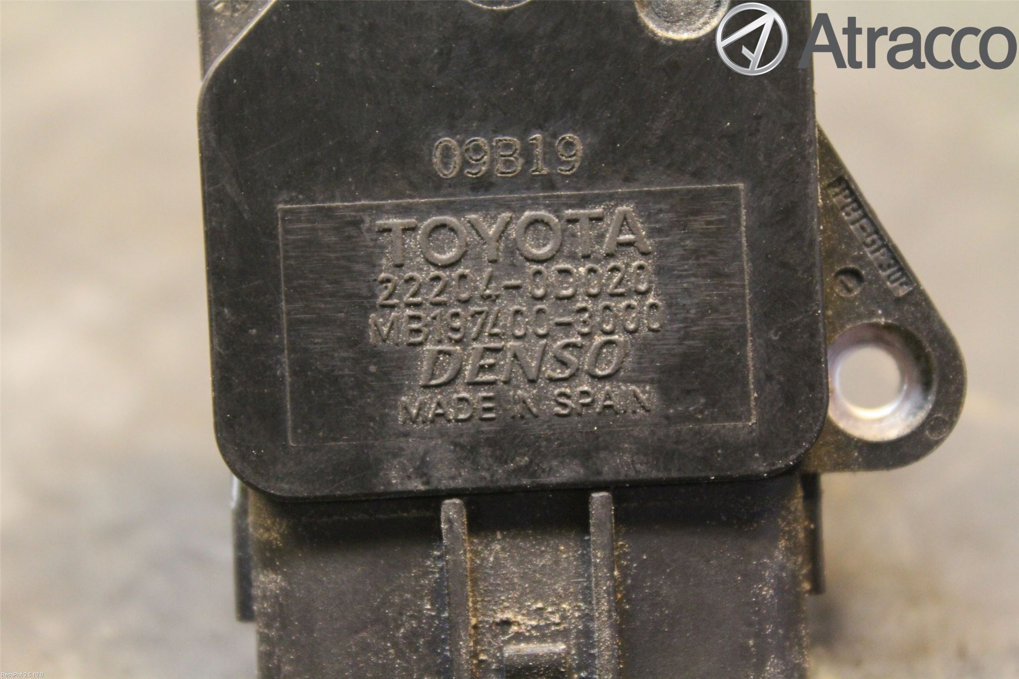 Toyota AVENSIS 98-02 Injluftmassamätare