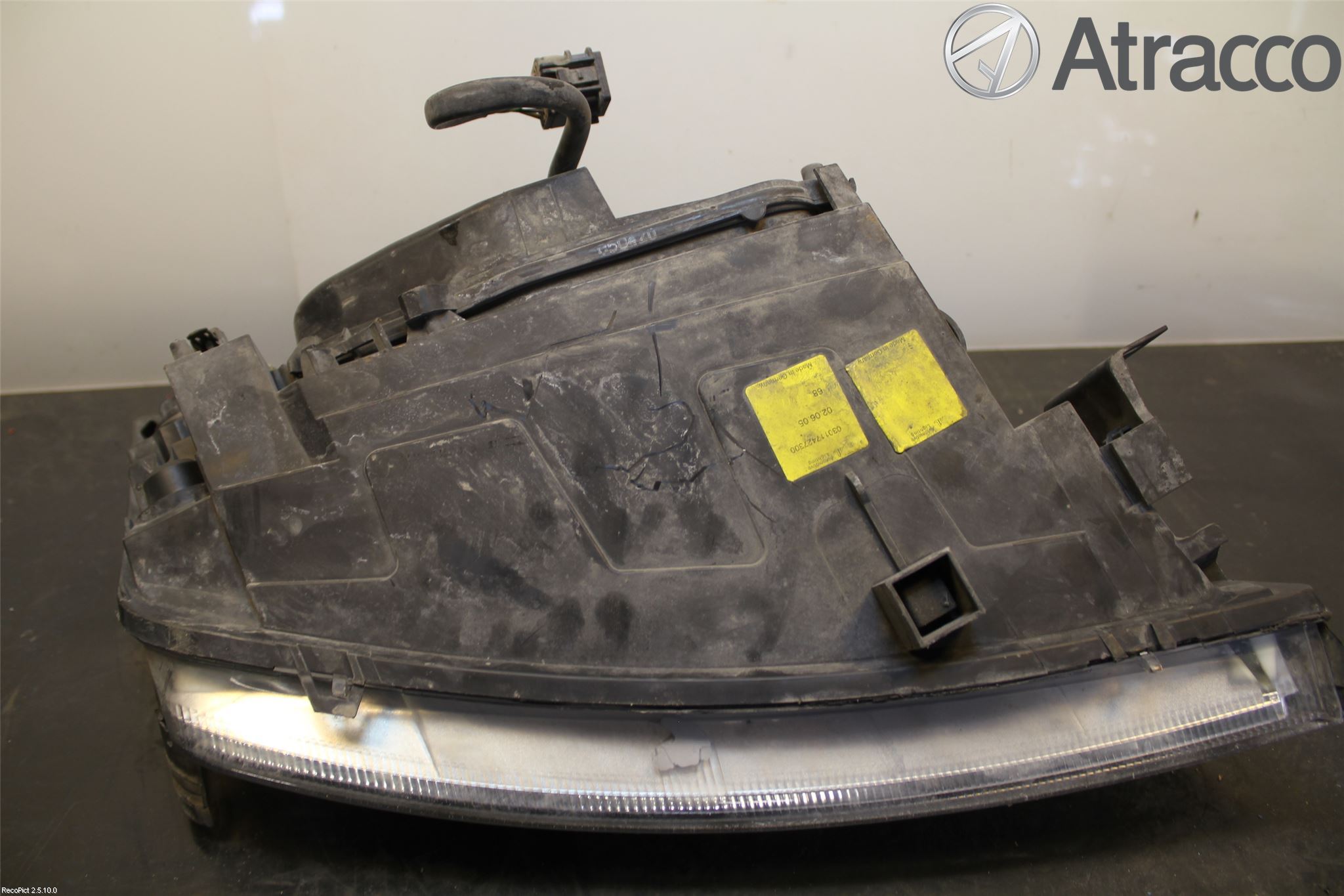 Ford MONDEO     01-06 Strålkastare Vänster