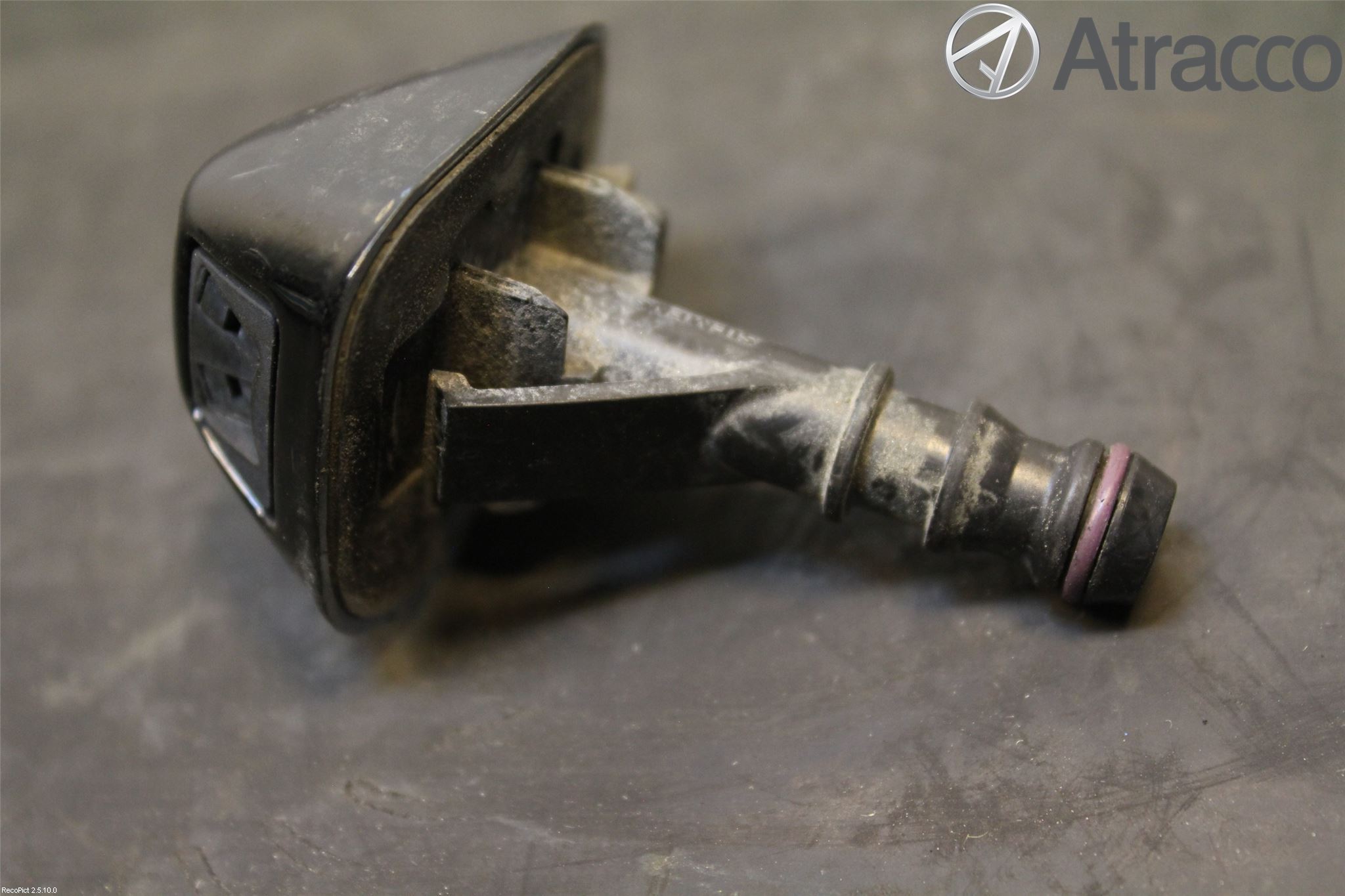 BMW 1 E87/81 5D/3D 03-11 Spolarmunstycke Strålkastare