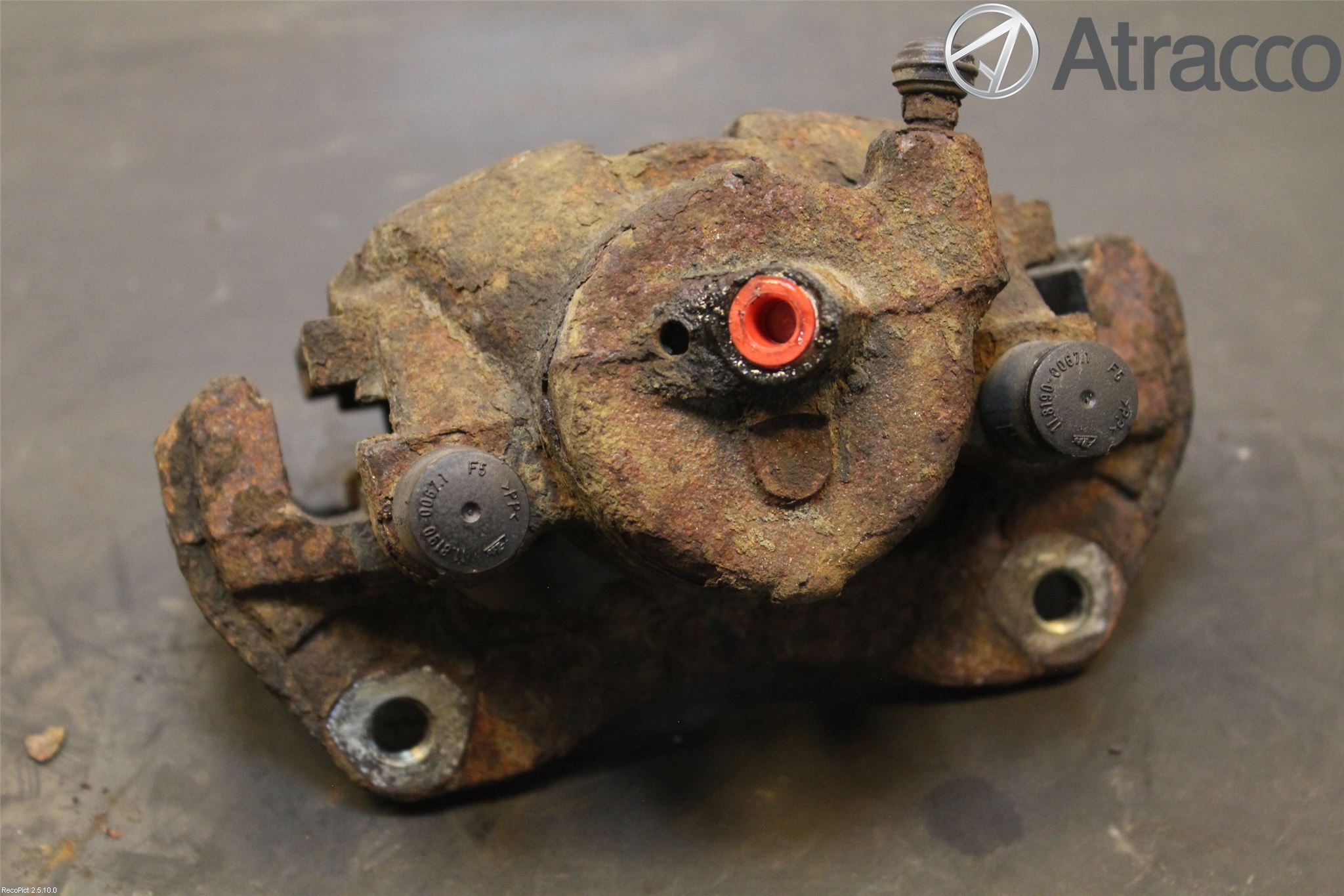 Toyota AVENSIS 98-02 Bromsok Fram Höger