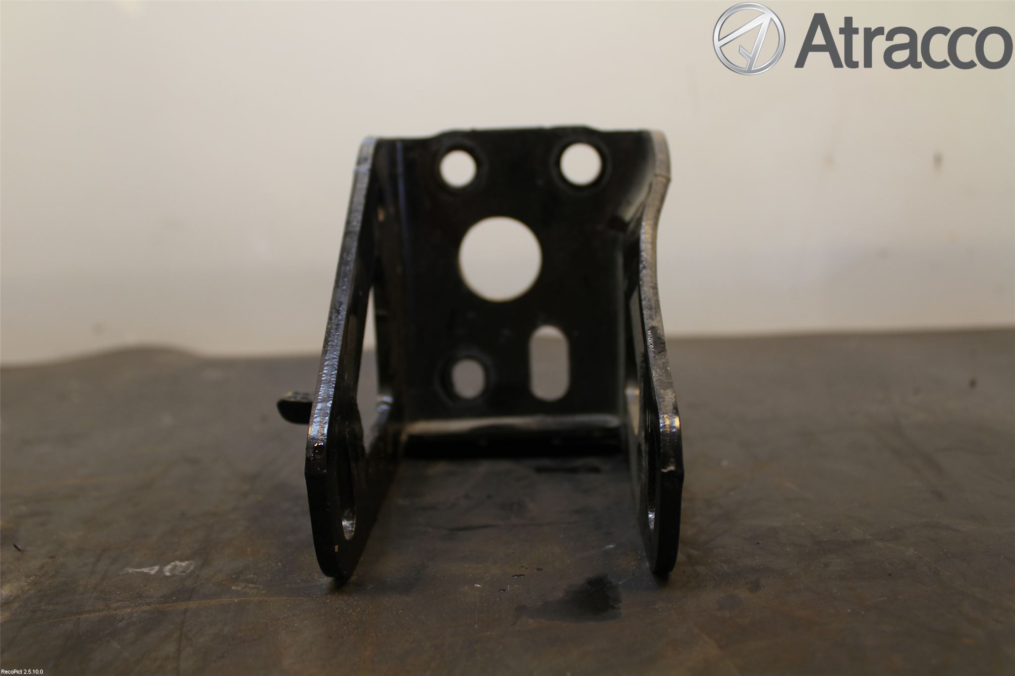 Toyota AURIS 13-19 Motorfäste