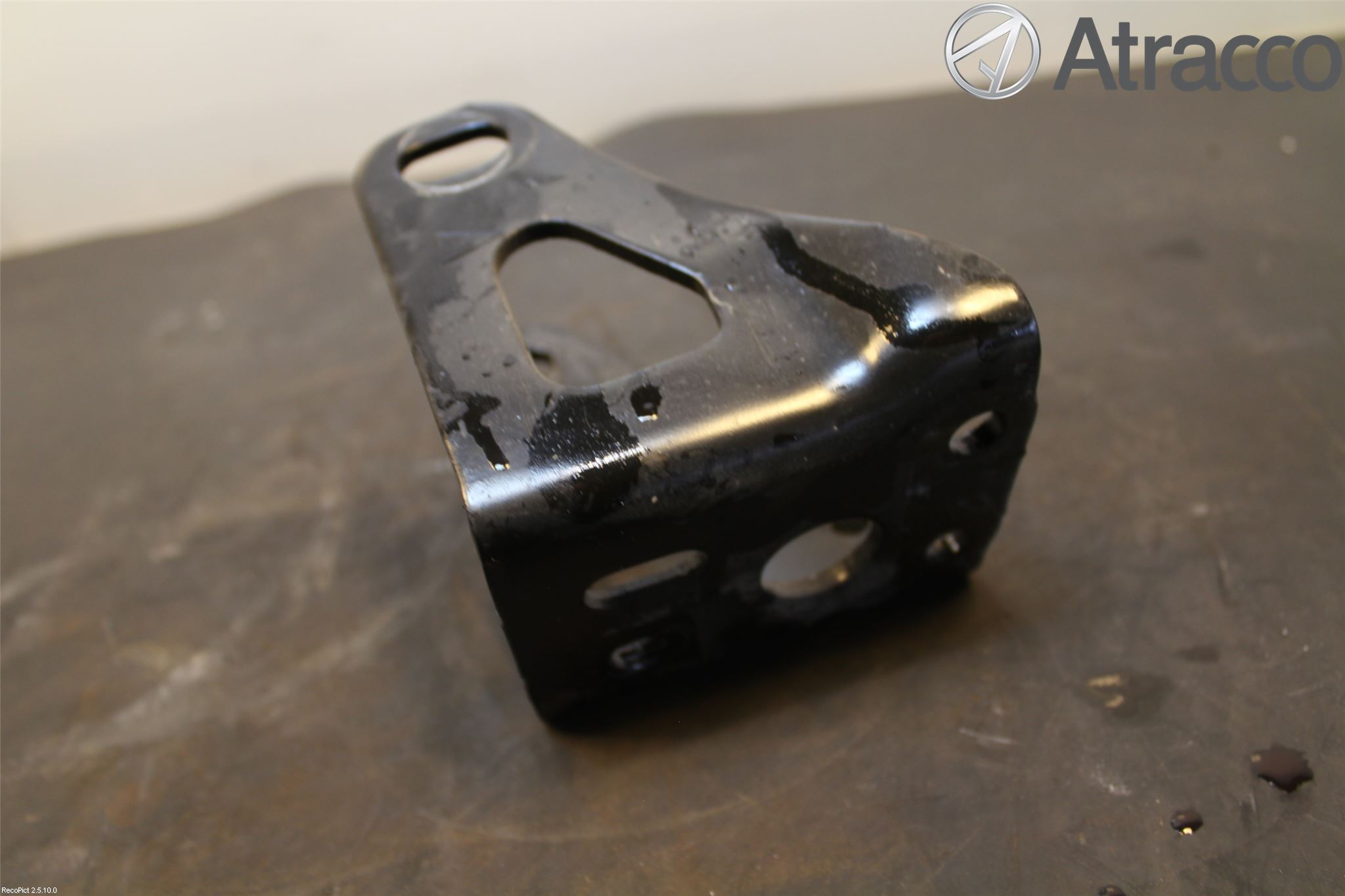 Toyota AURIS 13-19 Motorfäste