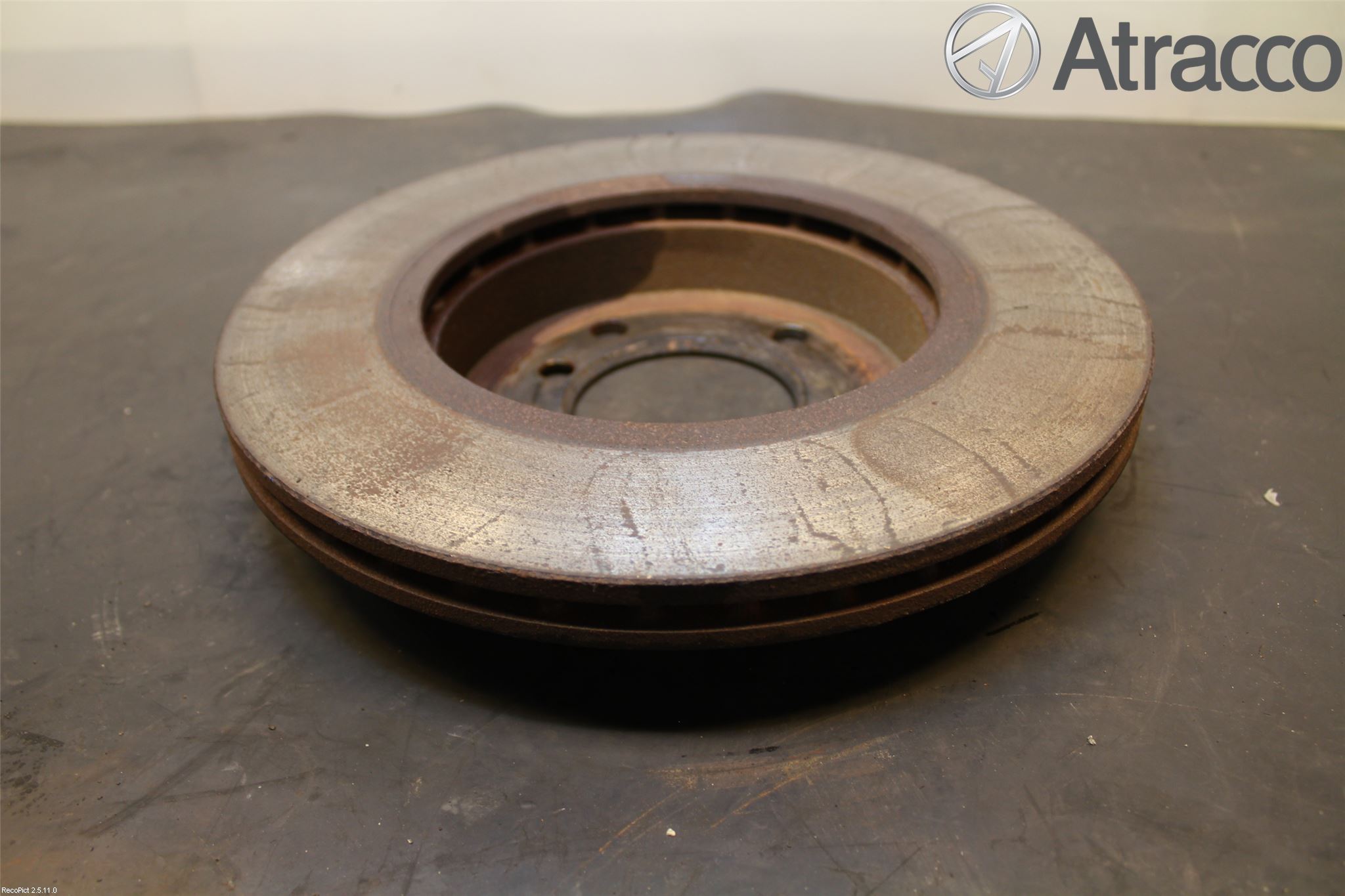 BMW 3 E46      98-05 Bromsskiva Fram