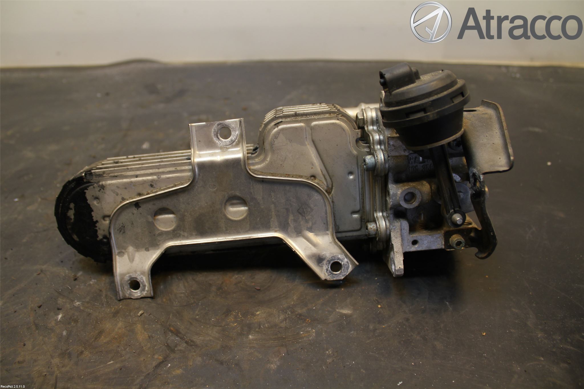 Volkswagen VW GOLF V 04-09 Avgaskylare