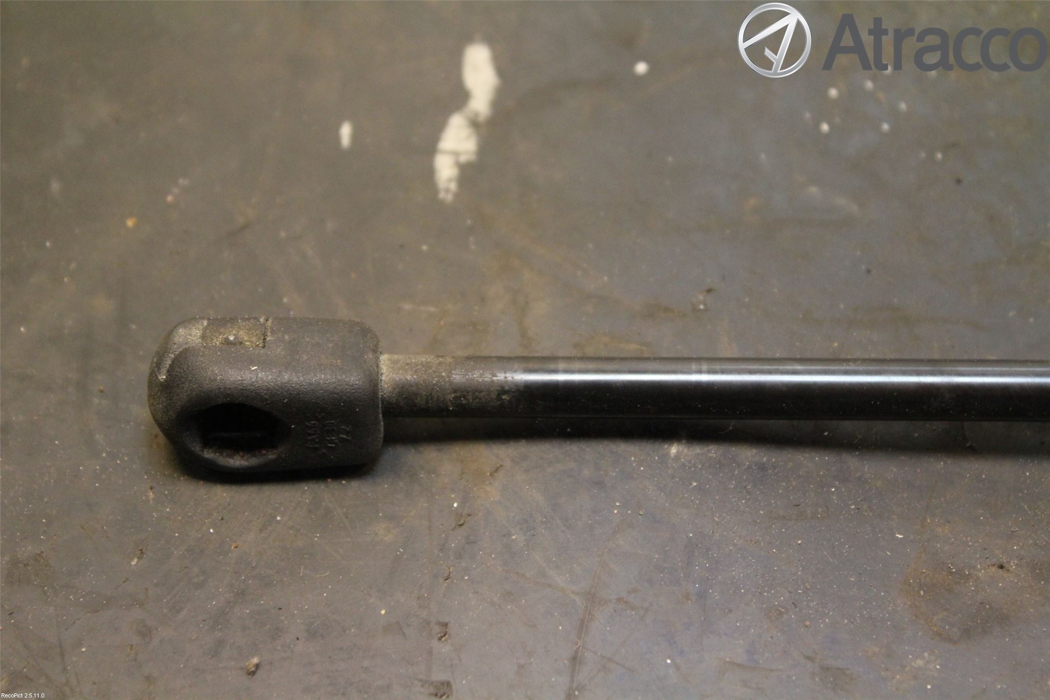 Mini COUPE R50/53 01-06 Gasfjäder Motorhuv