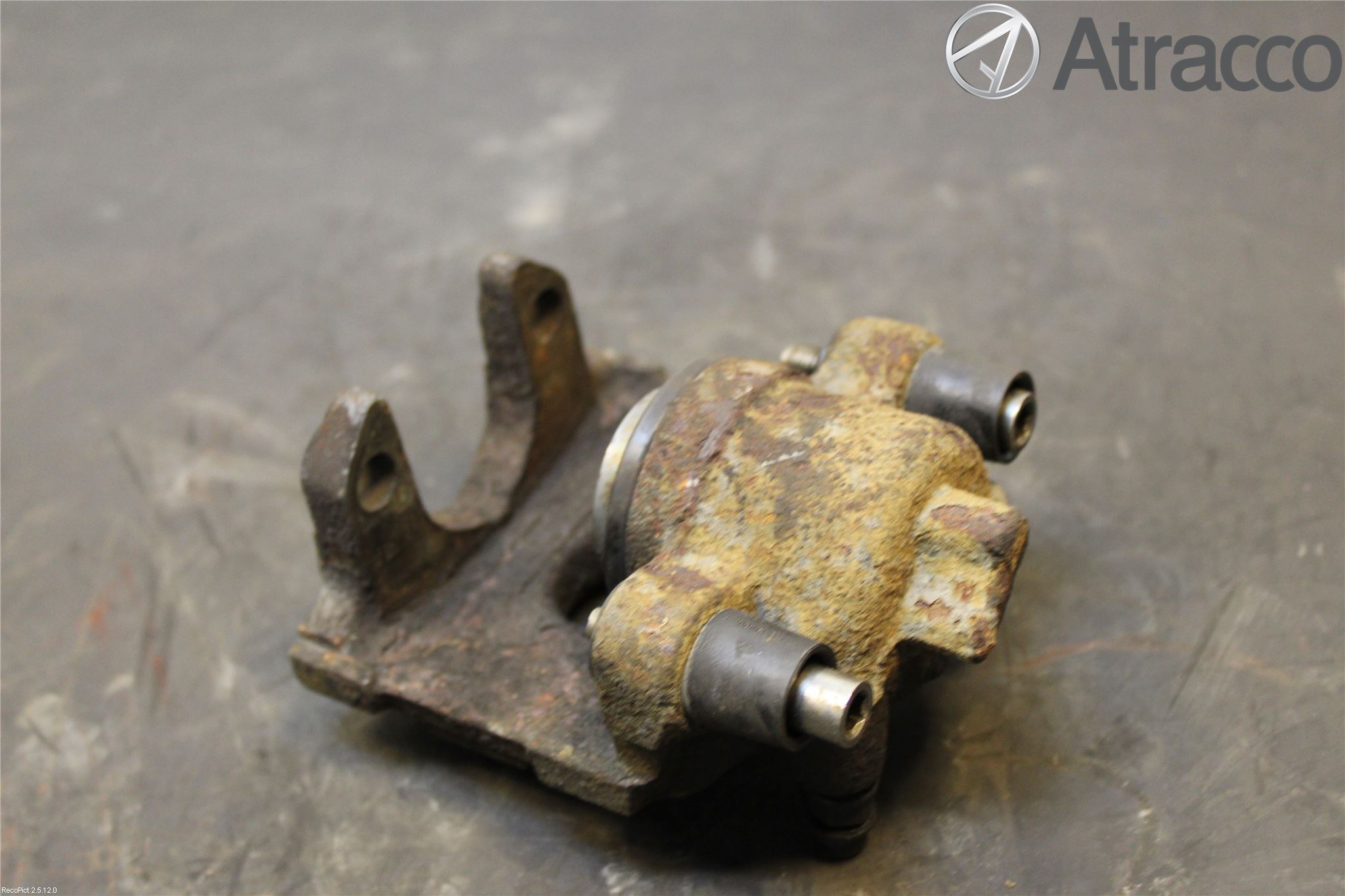 BMW X5 E53     99-06 Bromsok Bak Vänster