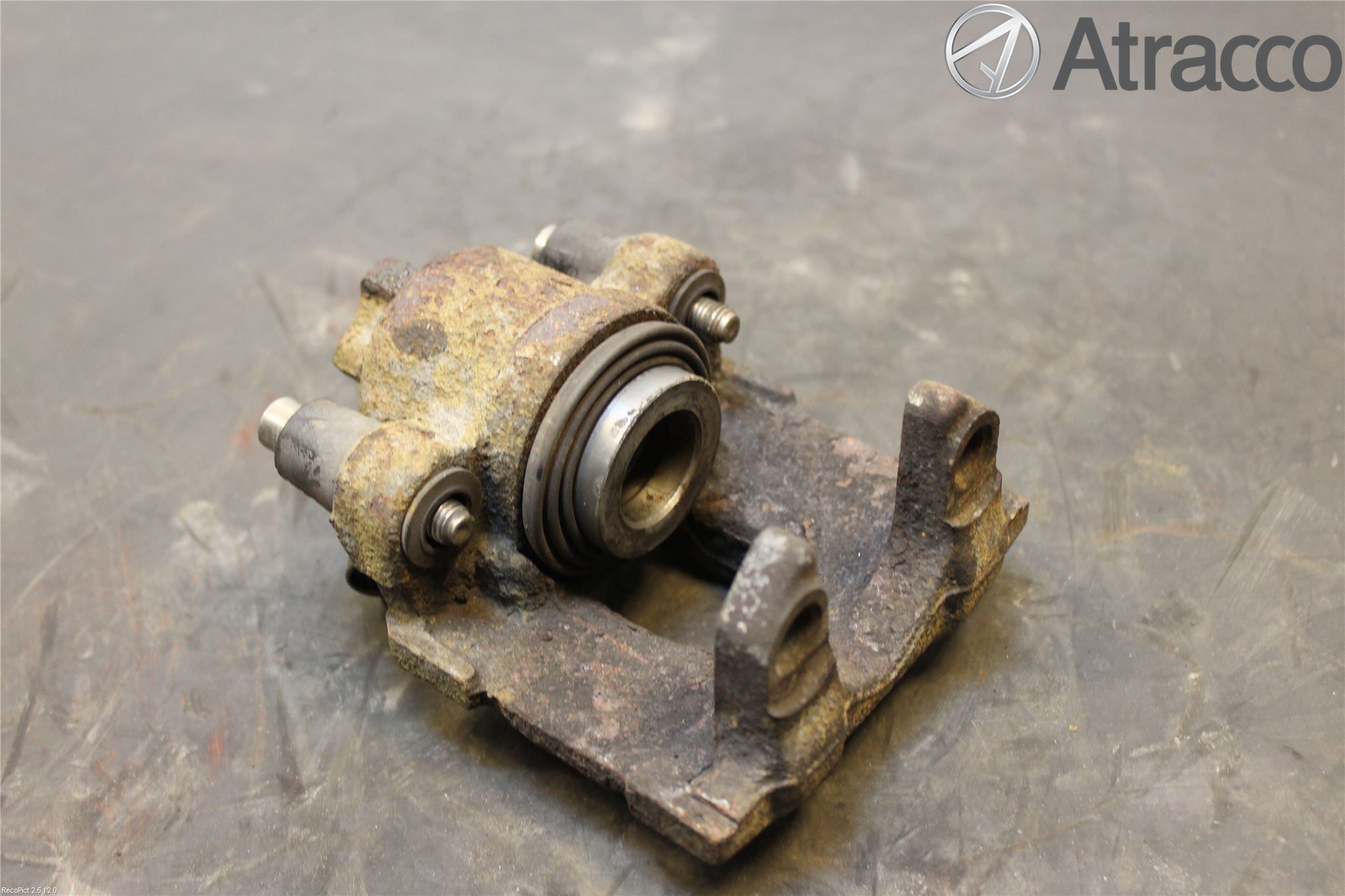 BMW X5 E53     99-06 Bromsok Bak Höger