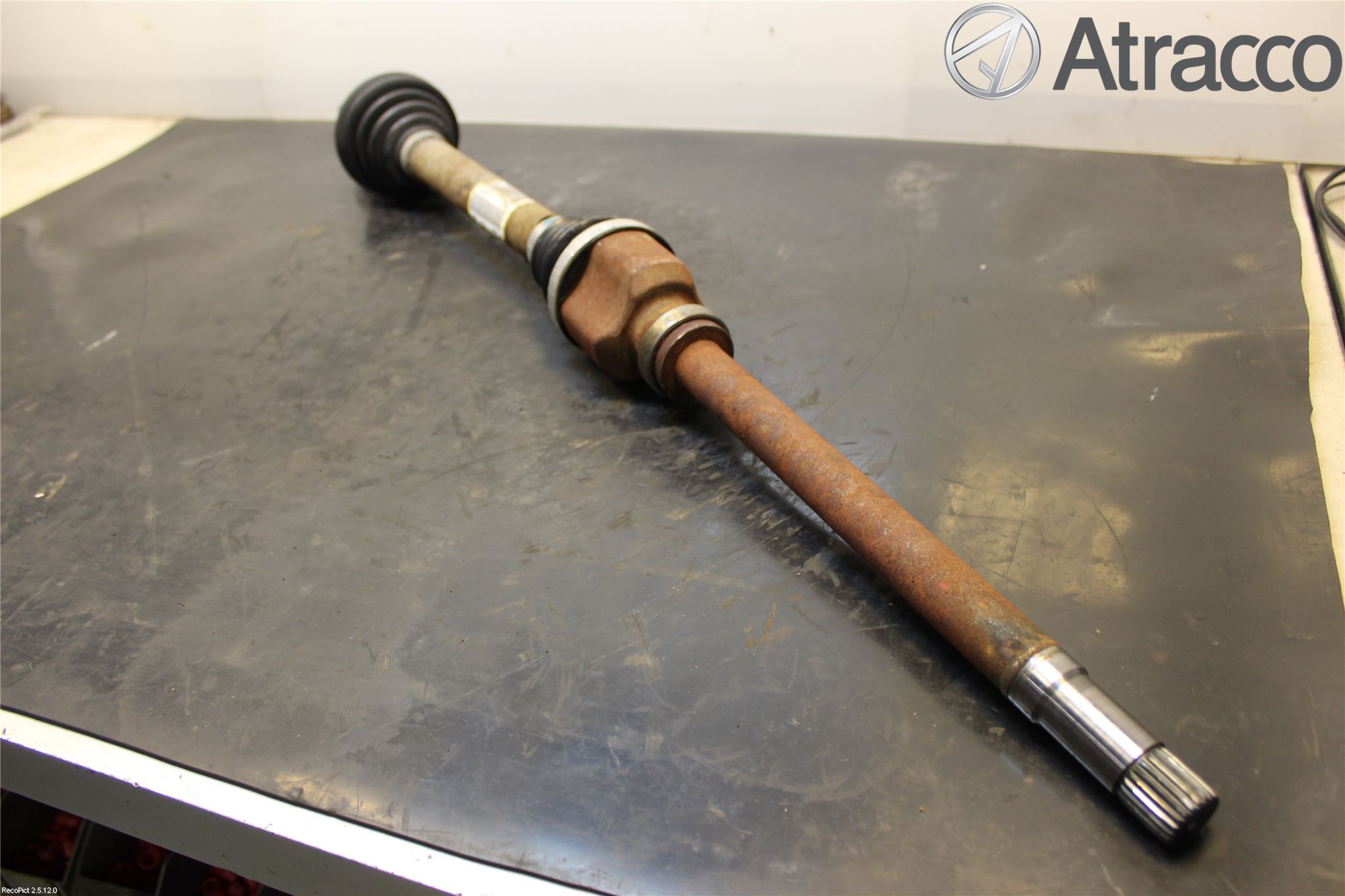 Peugeot PARTNER 08-15 Drivaxel Fram Höger