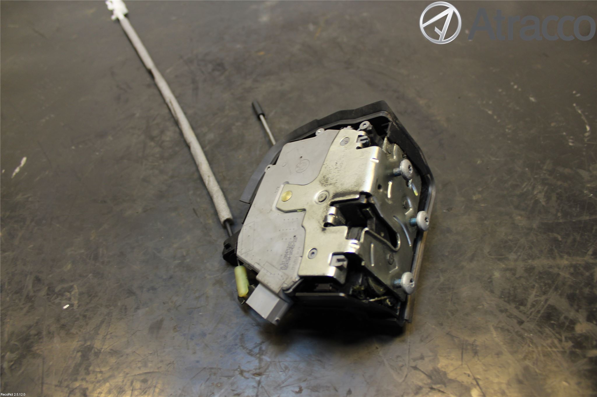 BMW X5 E53     99-06 Låskista-Dörrlås