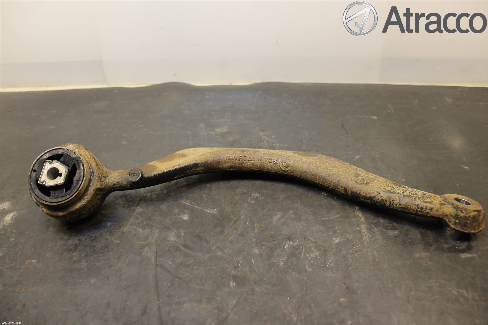 BMW X5 E53     99-06 Bärarm Fram Undre Hö